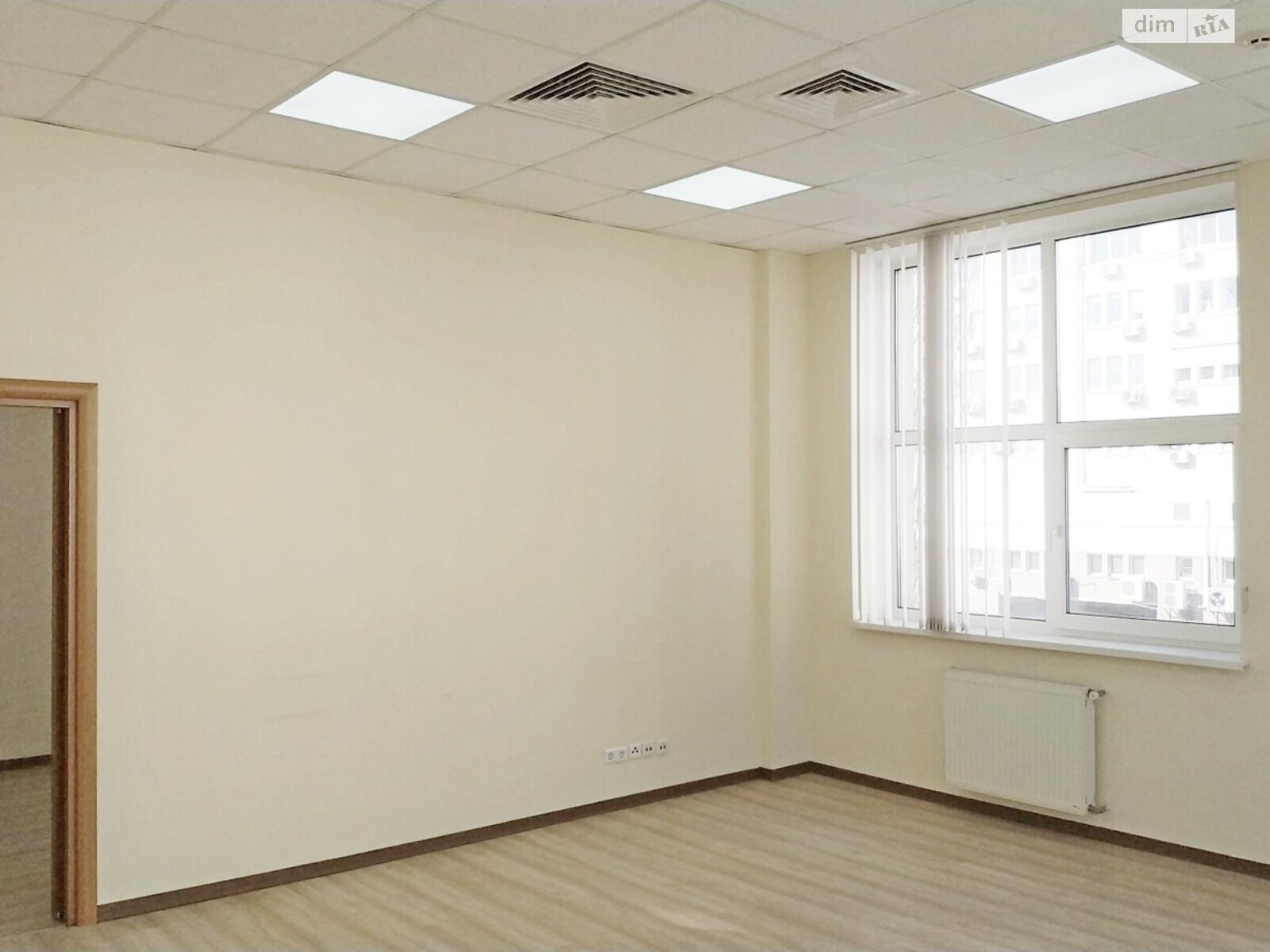 Оренда офісного приміщення в Києві, Юрія Іллєнка вулиця, приміщень - 3, поверх - 3 фото 1 Оренда офісного приміщення в Києві, Юрія Іллєнка вулиця, приміщень - 3, поверх - 3 фото 1