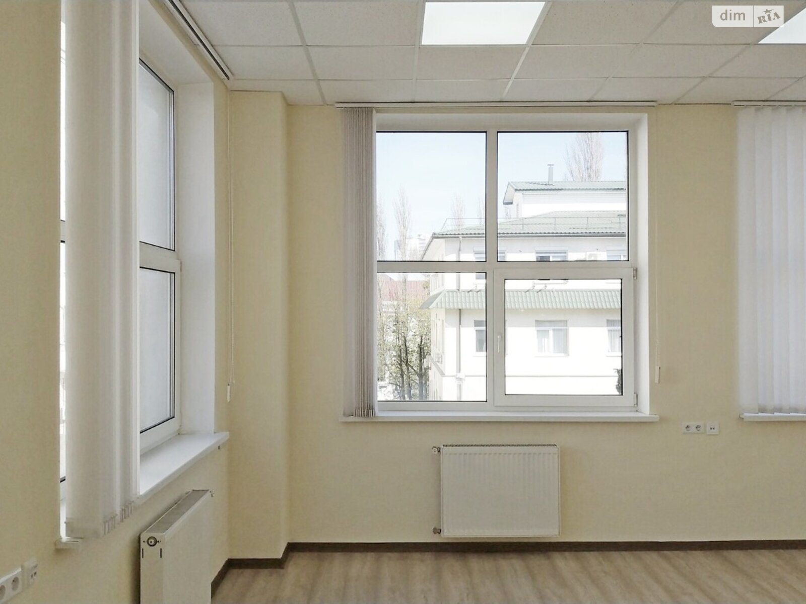 Оренда офісного приміщення в Києві, Юрія Іллєнка вулиця, приміщень - 3, поверх - 3 фото 1 Оренда офісного приміщення в Києві, Юрія Іллєнка вулиця, приміщень - 3, поверх - 3 фото 1