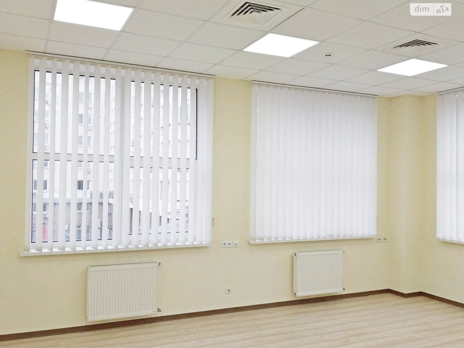 Оренда офісного приміщення в Києві, Юрія Іллєнка вулиця, приміщень - 3, поверх - 3 фото 1 Оренда офісного приміщення в Києві, Юрія Іллєнка вулиця, приміщень - 3, поверх - 3 фото 1