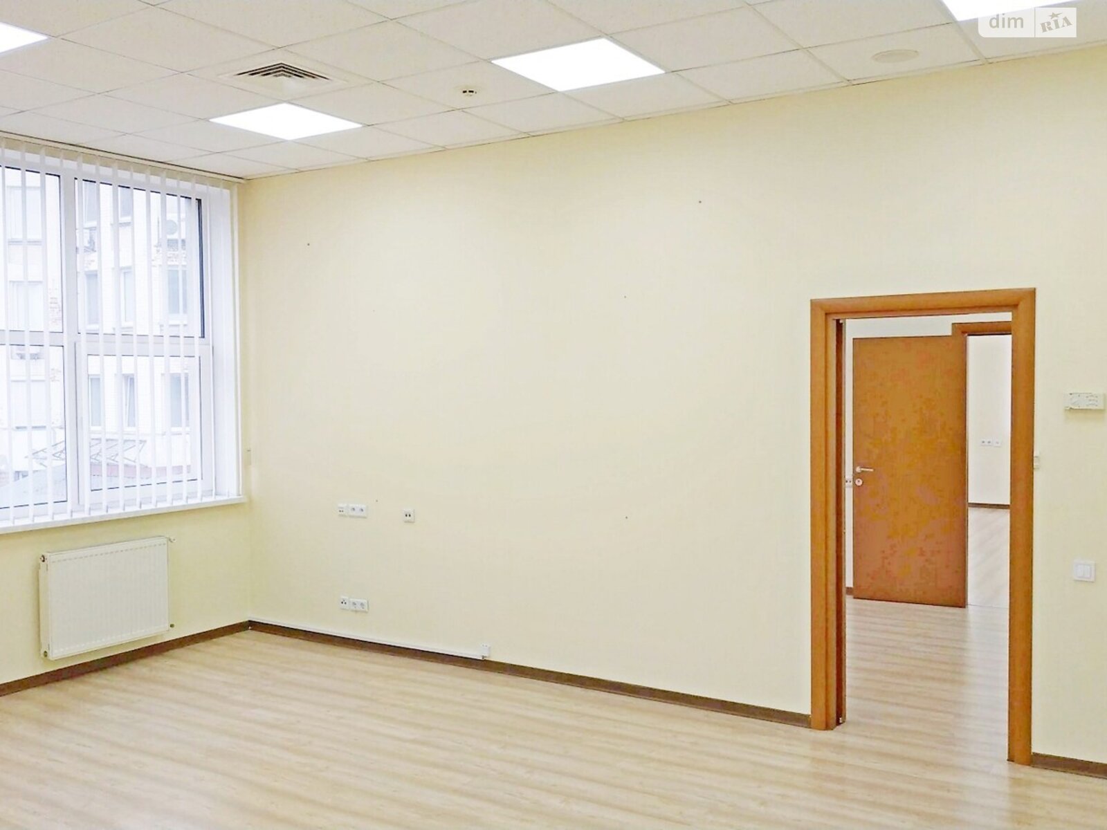 Оренда офісного приміщення в Києві, Юрія Іллєнка вулиця, приміщень - 3, поверх - 3 фото 1 Оренда офісного приміщення в Києві, Юрія Іллєнка вулиця, приміщень - 3, поверх - 3 фото 1