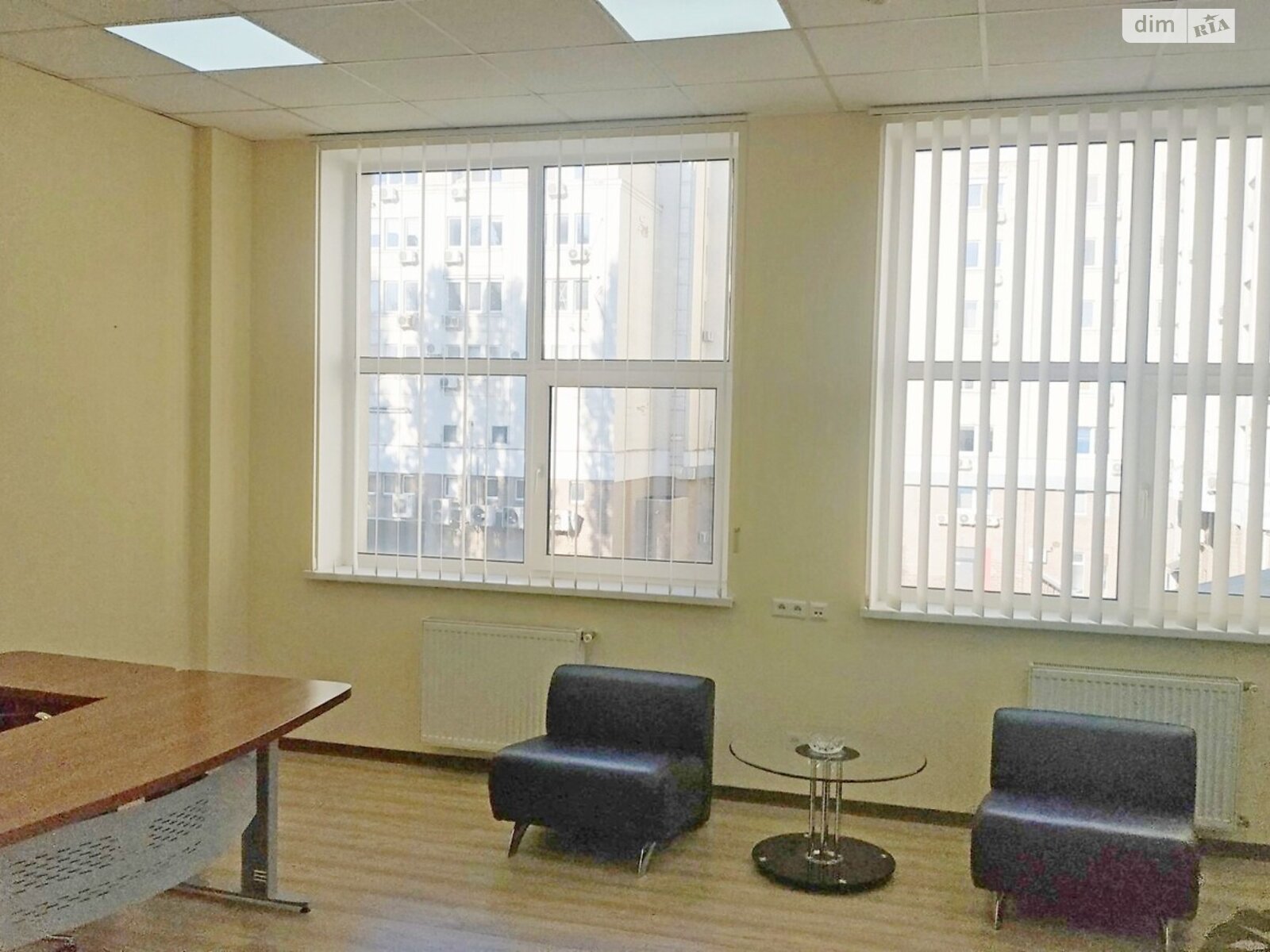 Оренда офісного приміщення в Києві, Юрія Іллєнка вулиця, приміщень - 3, поверх - 3 фото 1 Оренда офісного приміщення в Києві, Юрія Іллєнка вулиця, приміщень - 3, поверх - 3 фото 1