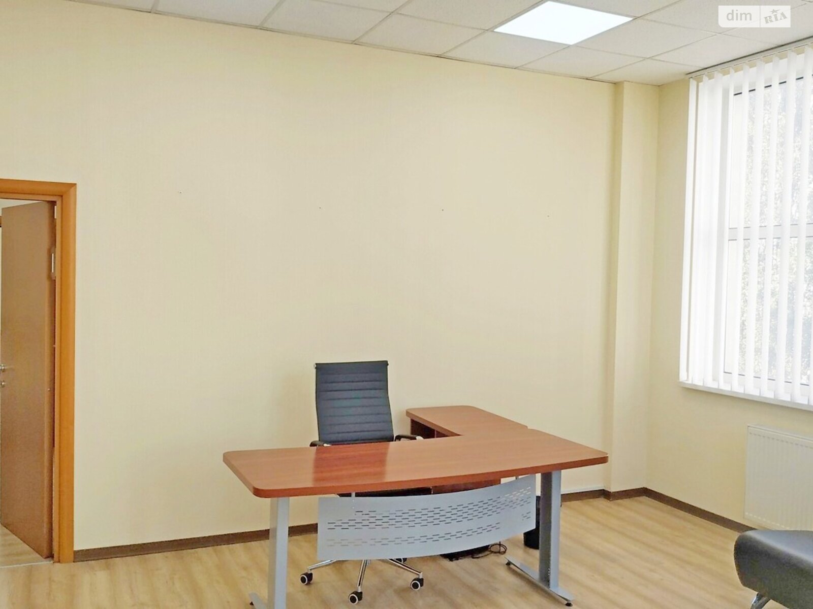 Оренда офісного приміщення в Києві, Юрія Іллєнка вулиця, приміщень - 3, поверх - 3 фото 1 Оренда офісного приміщення в Києві, Юрія Іллєнка вулиця, приміщень - 3, поверх - 3 фото 1