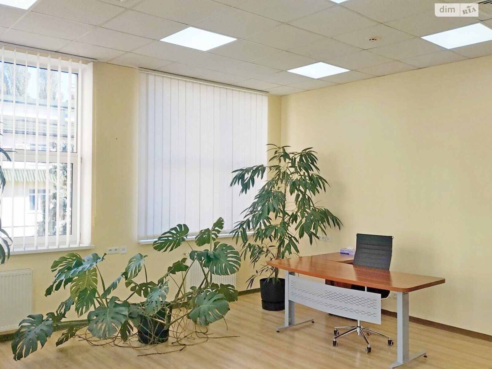 Оренда офісного приміщення в Києві, Юрія Іллєнка вулиця, приміщень - 3, поверх - 3 фото 1 Оренда офісного приміщення в Києві, Юрія Іллєнка вулиця, приміщень - 3, поверх - 3 фото 1
