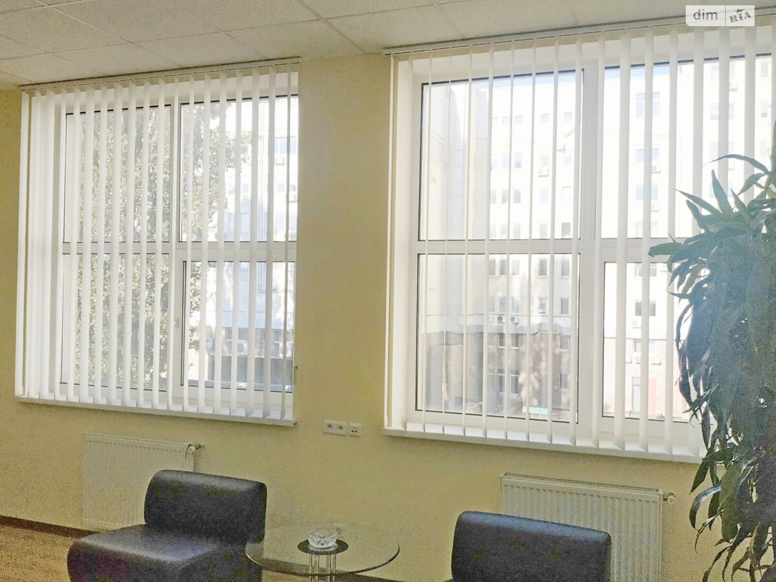 Оренда офісного приміщення в Києві, Юрія Іллєнка вулиця, приміщень - 3, поверх - 3 фото 1 Оренда офісного приміщення в Києві, Юрія Іллєнка вулиця, приміщень - 3, поверх - 3 фото 1