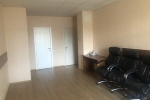 Аренда офисного помещения в Киеве, Маккейна Джона улица 12, помещений - 1, этаж - 3 фото 2