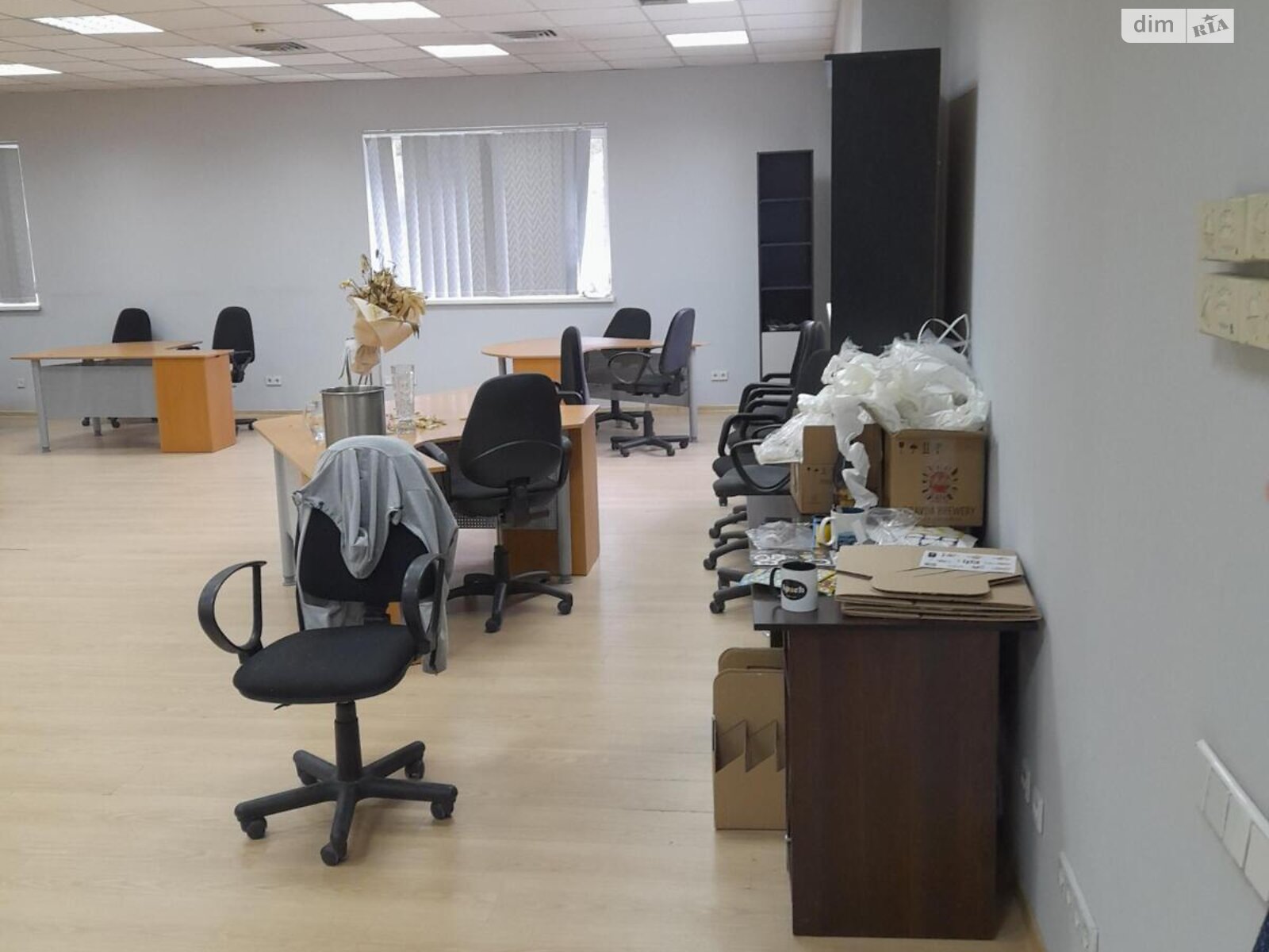 Аренда офисного помещения в Киеве, Леся Курбаса (50-летия Октября) проспект 2Г, помещений - 1, этаж - 1 фото 1