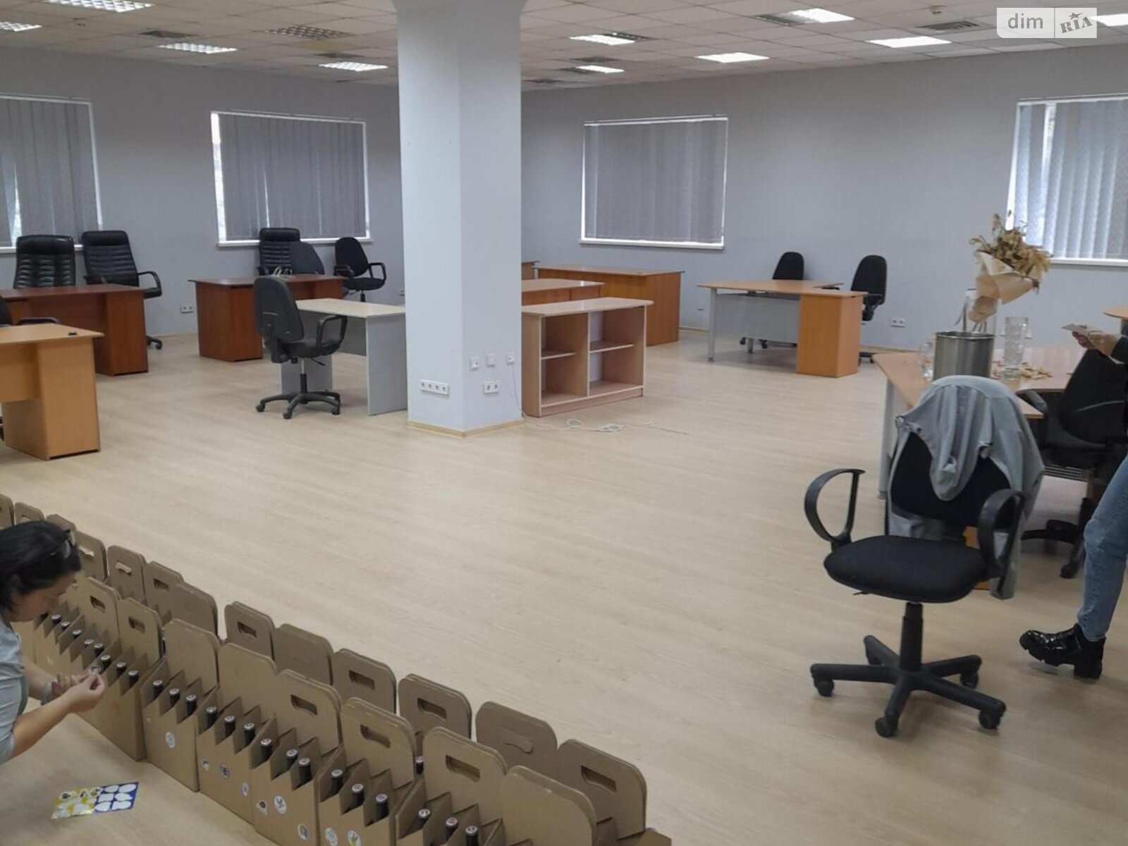 Аренда офисного помещения в Киеве, Леся Курбаса (50-летия Октября) проспект 2Г, помещений - 1, этаж - 1 фото 1