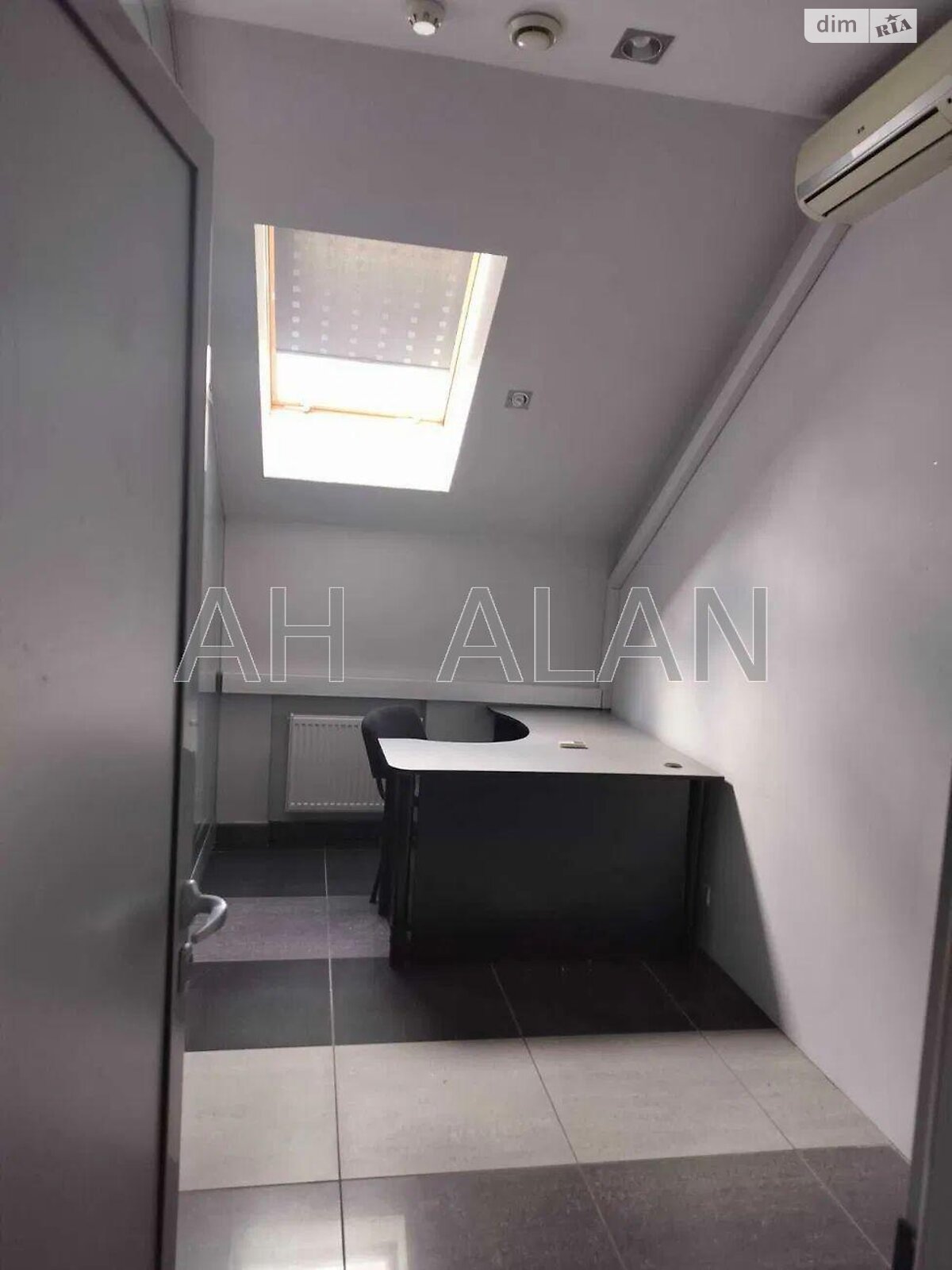 Оренда офісного приміщення в Києві, Естонська вулиця 120, приміщень - 4, поверх - 4 фото 1 Оренда офісного приміщення в Києві, Естонська вулиця 120, приміщень - 4, поверх - 4 фото 1