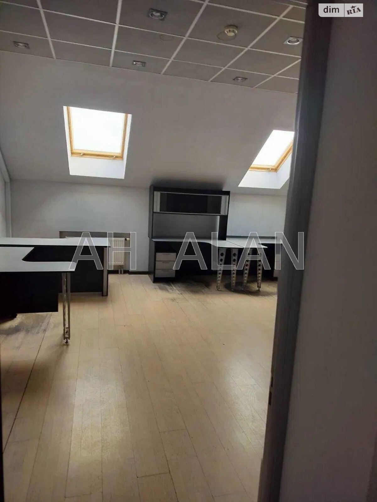 Оренда офісного приміщення в Києві, Естонська вулиця 120, приміщень - 4, поверх - 4 фото 1 Оренда офісного приміщення в Києві, Естонська вулиця 120, приміщень - 4, поверх - 4 фото 1