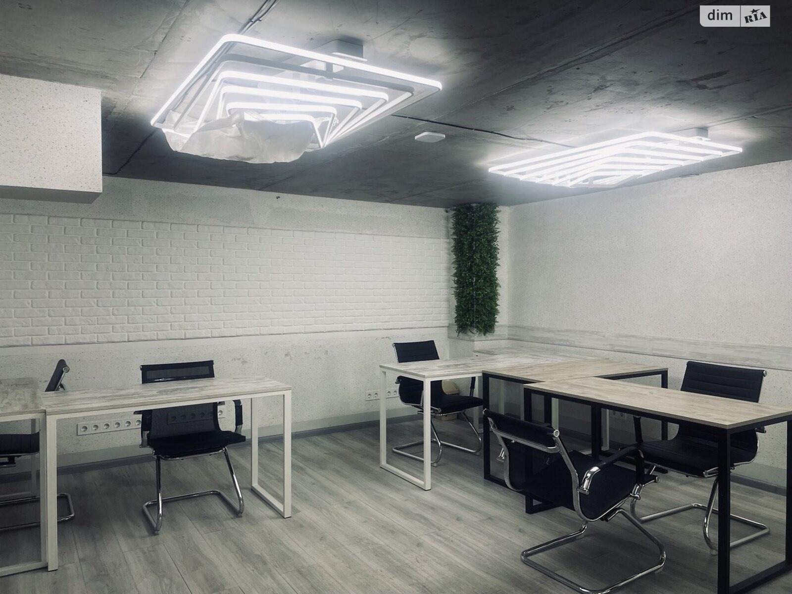 Оренда офісного приміщення в Києві, Сирецько-Садова вулиця 1, приміщень - 3, поверх - 1 фото 1