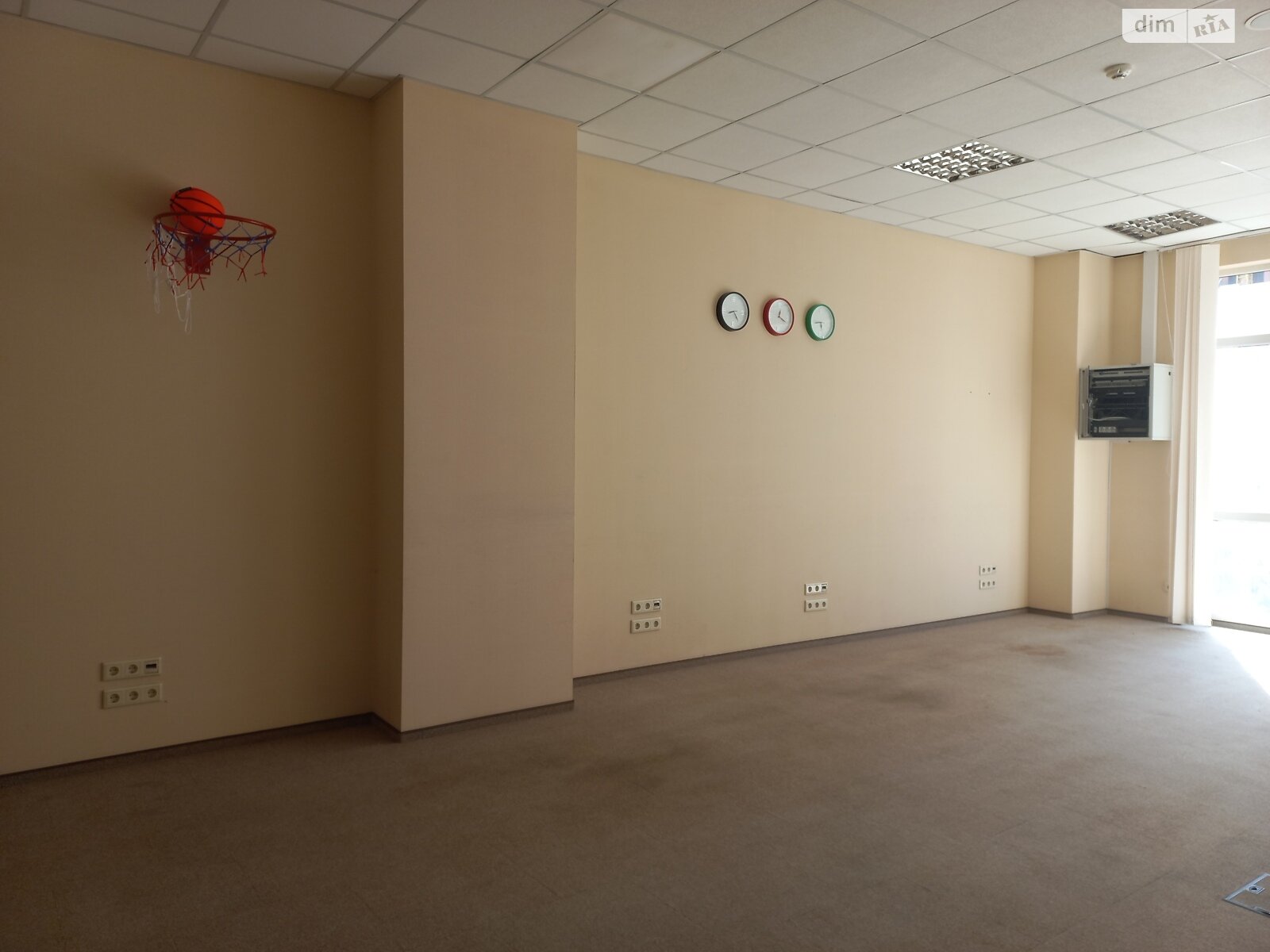 Оренда офісного приміщення в Києві, Антоновича (Горького) вулиця 33В, приміщень -, поверх - 3 фото 1 Оренда офісного приміщення в Києві, Антоновича (Горького) вулиця 33В, приміщень -, поверх - 3 фото 1