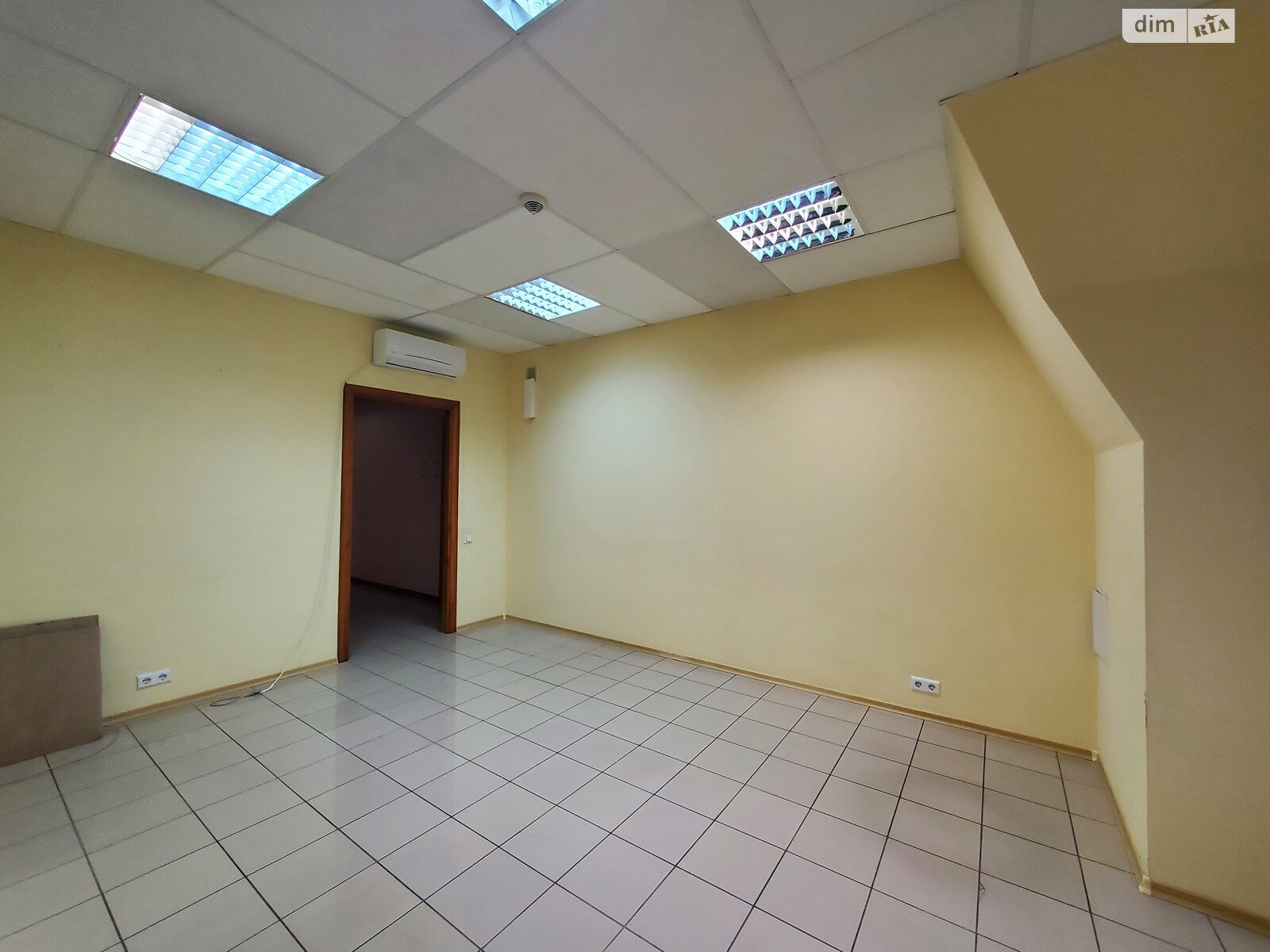 Аренда офисного помещения в Киеве, Большая Васильковская улица 72, помещений -, этаж - 7 фото 1 Аренда офисного помещения в Киеве, Большая Васильковская улица 72, помещений -, этаж - 7 фото 1