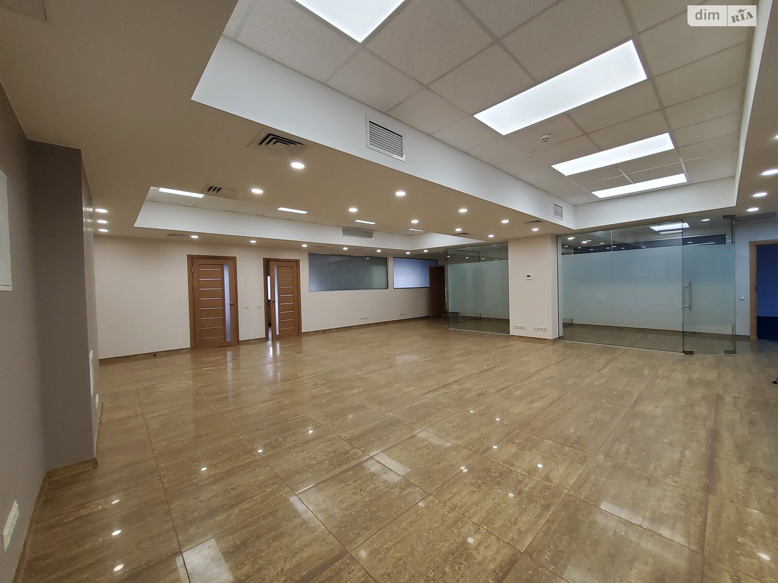 Аренда офисного помещения в Киеве, Большая Васильковская улица 72, помещений -, этаж - 8 фото 1 Аренда офисного помещения в Киеве, Большая Васильковская улица 72, помещений -, этаж - 8 фото 1