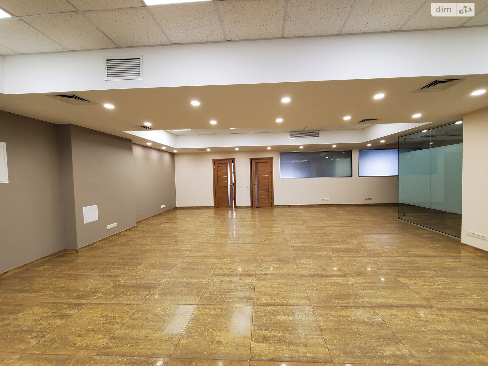 Аренда офисного помещения в Киеве, Большая Васильковская улица 72, помещений -, этаж - 8 фото 1 Аренда офисного помещения в Киеве, Большая Васильковская улица 72, помещений -, этаж - 8 фото 1