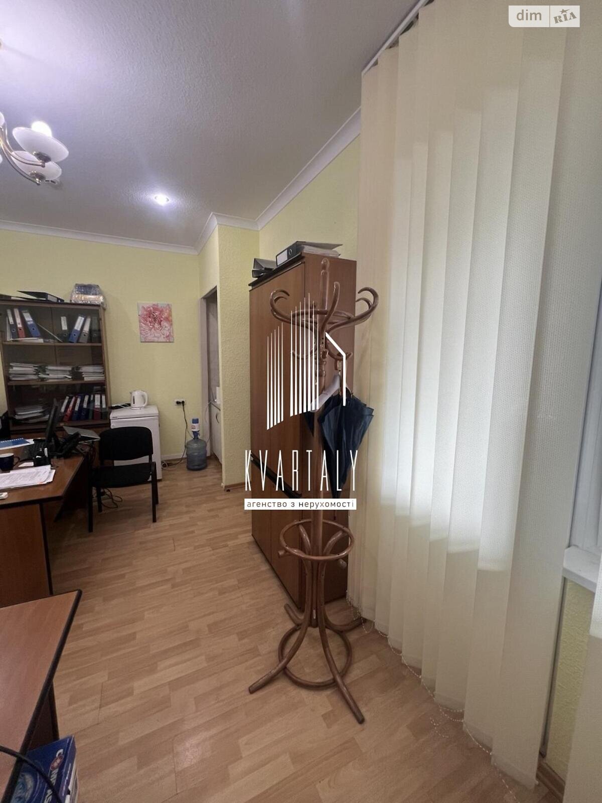 Оренда офісного приміщення в Києві, Володимирська вулиця 69, приміщень - 1, поверх - 3 фото 1 Оренда офісного приміщення в Києві, Володимирська вулиця 69, приміщень - 1, поверх - 3 фото 1