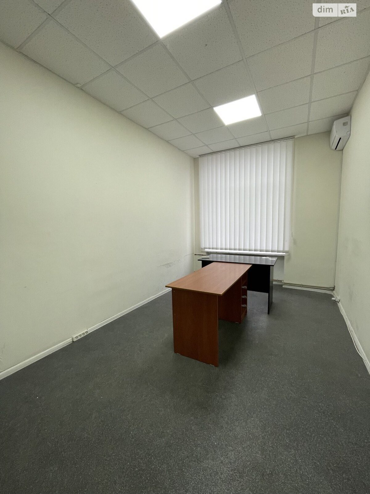 Аренда офисного помещения в Киеве, Загородная (Панаса Любченко) улица 15, помещений - 2, этаж - 3 фото 1 Аренда офисного помещения в Киеве, Загородная (Панаса Любченко) улица 15, помещений - 2, этаж - 3 фото 1