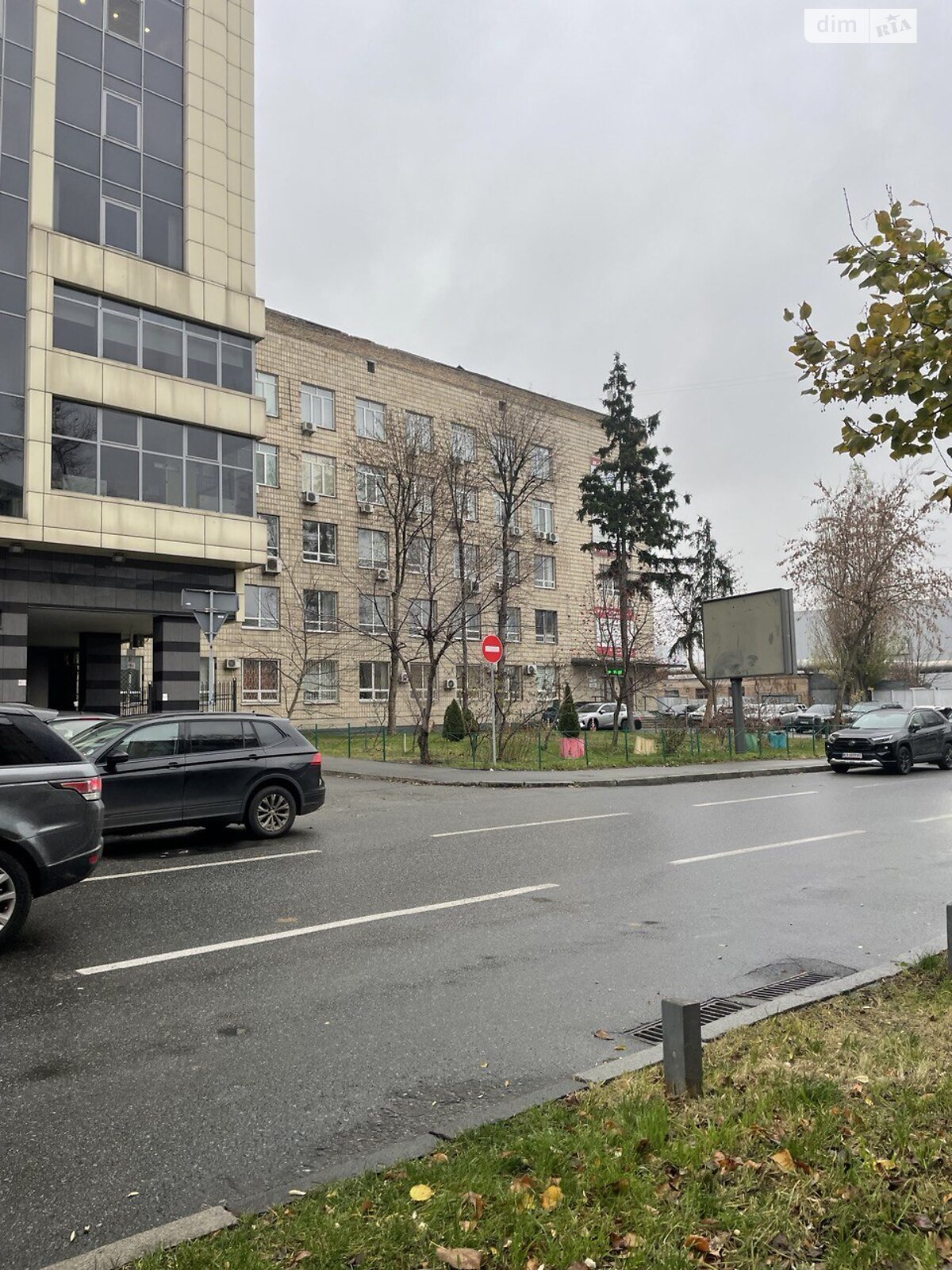 Аренда офисного помещения в Киеве, Загородная (Панаса Любченко) улица 15, помещений - 2, этаж - 3 фото 1 Аренда офисного помещения в Киеве, Загородная (Панаса Любченко) улица 15, помещений - 2, этаж - 3 фото 1