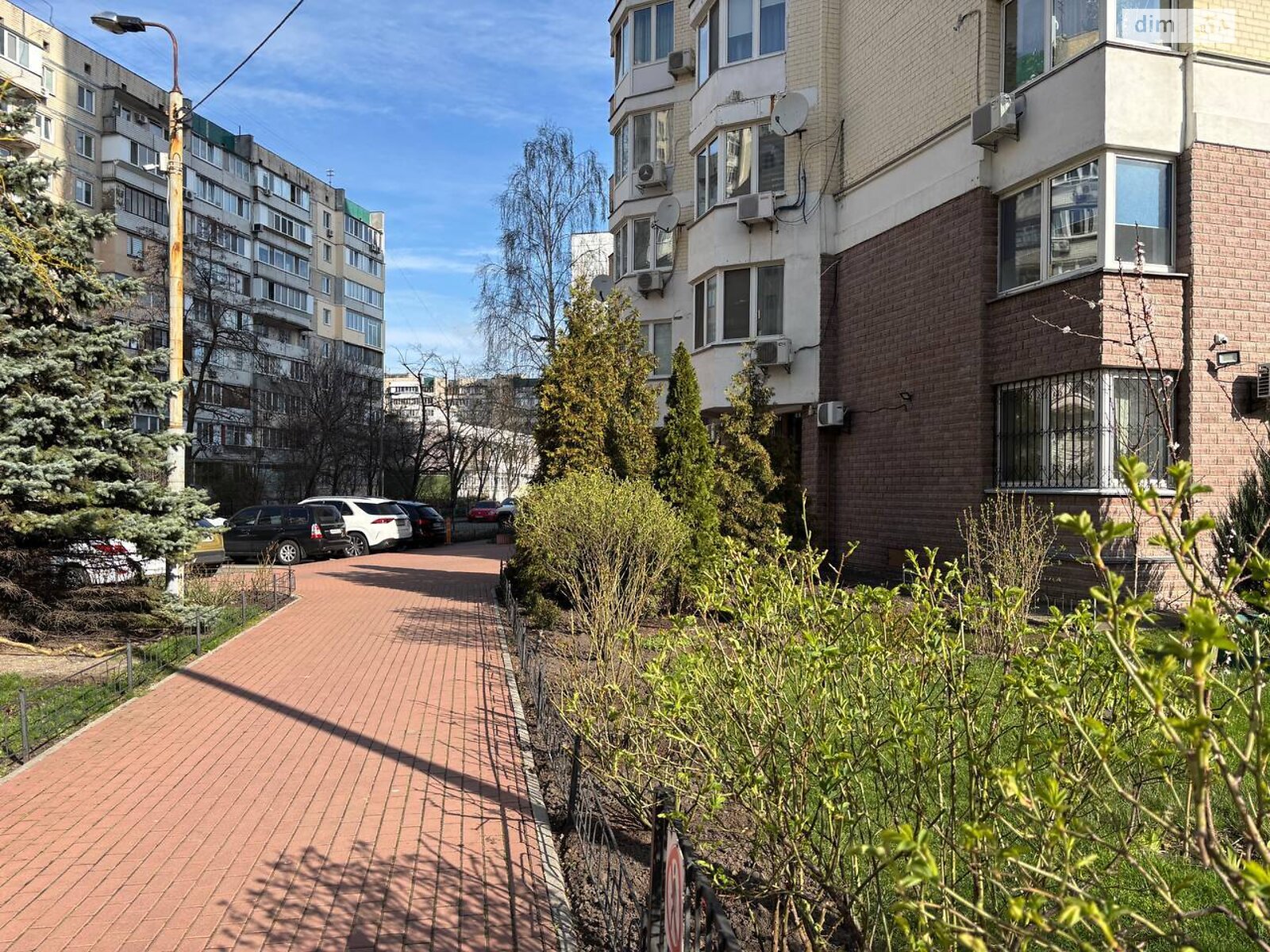 Аренда офисного помещения в Киеве, Левка Лукьяненко улица 29В, помещений - 3, этаж - 1 фото 1 Аренда офисного помещения в Киеве, Левка Лукьяненко улица 29В, помещений - 3, этаж - 1 фото 1