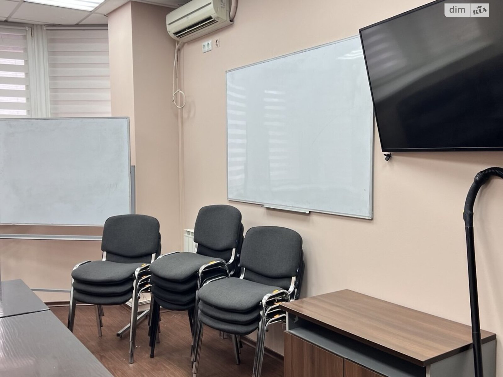Оренда офісного приміщення в Києві, Левка Лук’яненка вулиця 21 КОРПУС 1, приміщень - 8, поверх - 2 фото 1 Оренда офісного приміщення в Києві, Левка Лук’яненка вулиця 21 КОРПУС 1, приміщень - 8, поверх - 2 фото 1