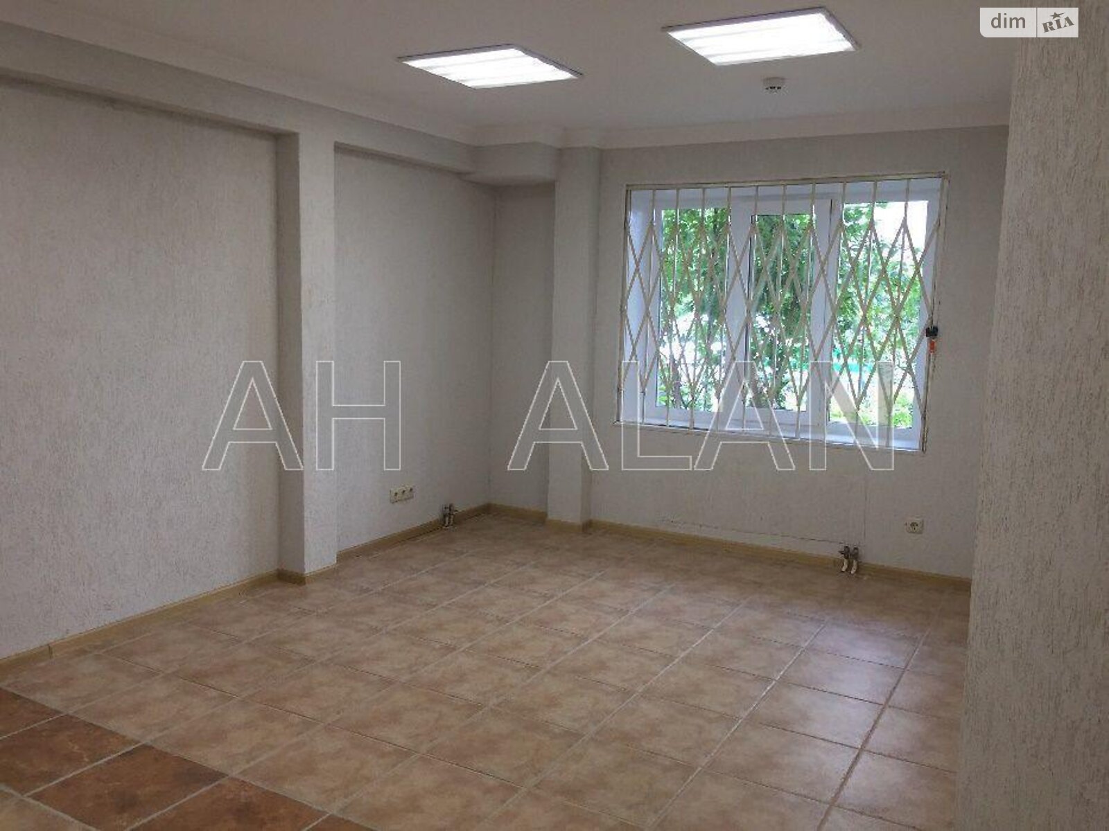 Оренда офісного приміщення в Києві, Левка Лук’яненка вулиця 13А, приміщень - 5, поверх - 1 фото 1 Оренда офісного приміщення в Києві, Левка Лук’яненка вулиця 13А, приміщень - 5, поверх - 1 фото 1