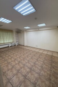 Оренда офісного приміщення в Києві, Левка Лук’яненка вулиця 13А, приміщень - 5, поверх - 1 фото 2 Оренда офісного приміщення в Києві, Левка Лук’яненка вулиця 13А, приміщень - 5, поверх - 1 фото 2