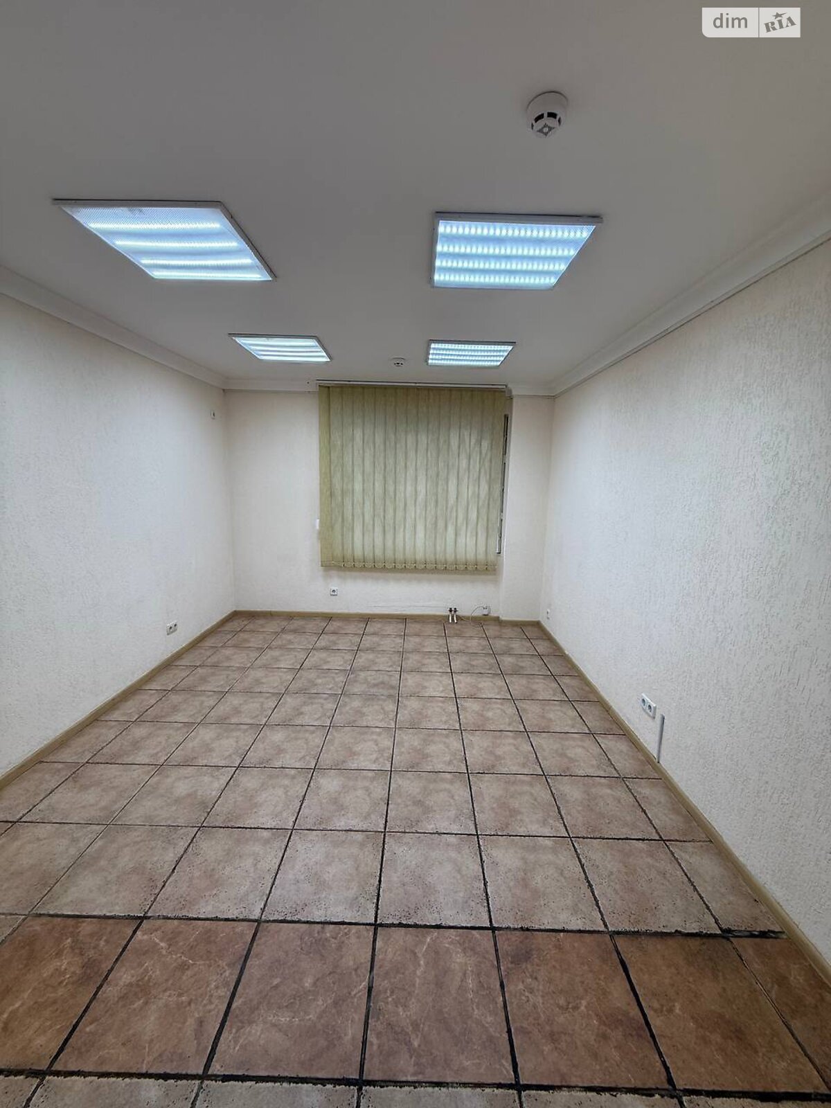 Оренда офісного приміщення в Києві, Левка Лук’яненка вулиця 13А, приміщень - 5, поверх - 1 фото 1 Оренда офісного приміщення в Києві, Левка Лук’яненка вулиця 13А, приміщень - 5, поверх - 1 фото 1