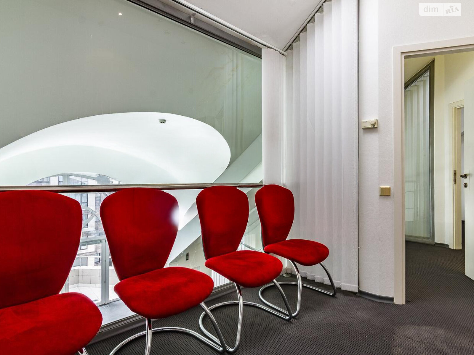 Оренда офісного приміщення в Києві, Левка Лук’яненка вулиця 29, приміщень - 4, поверх - 17 фото 1 Оренда офісного приміщення в Києві, Левка Лук’яненка вулиця 29, приміщень - 4, поверх - 17 фото 1