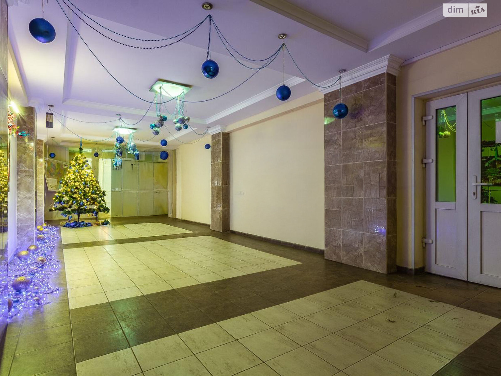 Оренда офісного приміщення в Києві, Левка Лук’яненка вулиця 29, приміщень - 4, поверх - 17 фото 1 Оренда офісного приміщення в Києві, Левка Лук’яненка вулиця 29, приміщень - 4, поверх - 17 фото 1