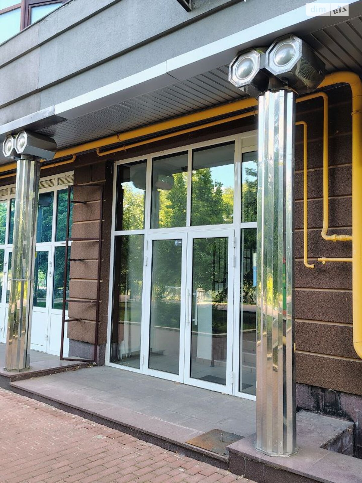 Оренда офісного приміщення в Києві, Оболонська набережна 19 корпус 5, приміщень - 3, поверх - 1 фото 1 Оренда офісного приміщення в Києві, Оболонська набережна 19 корпус 5, приміщень - 3, поверх - 1 фото 1