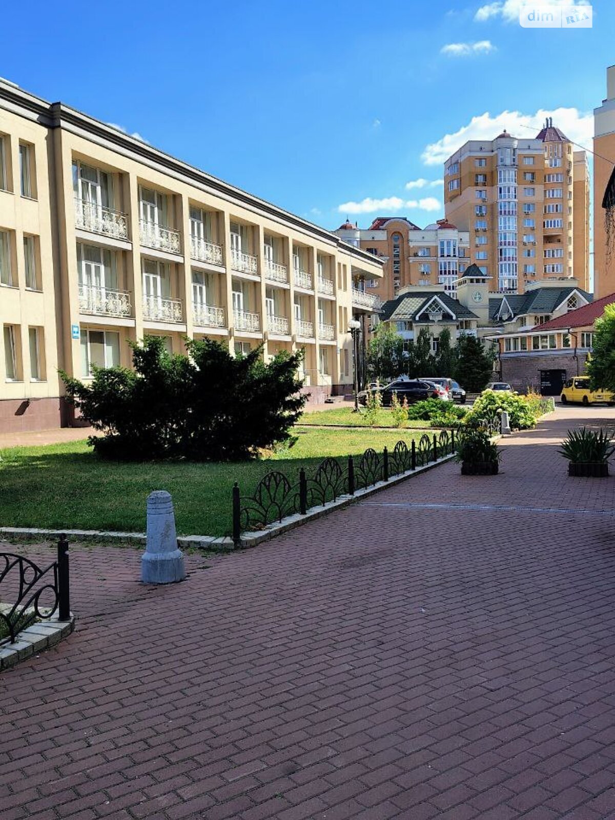 Оренда офісного приміщення в Києві, Оболонська набережна 19 корпус 5, приміщень - 3, поверх - 1 фото 1 Оренда офісного приміщення в Києві, Оболонська набережна 19 корпус 5, приміщень - 3, поверх - 1 фото 1