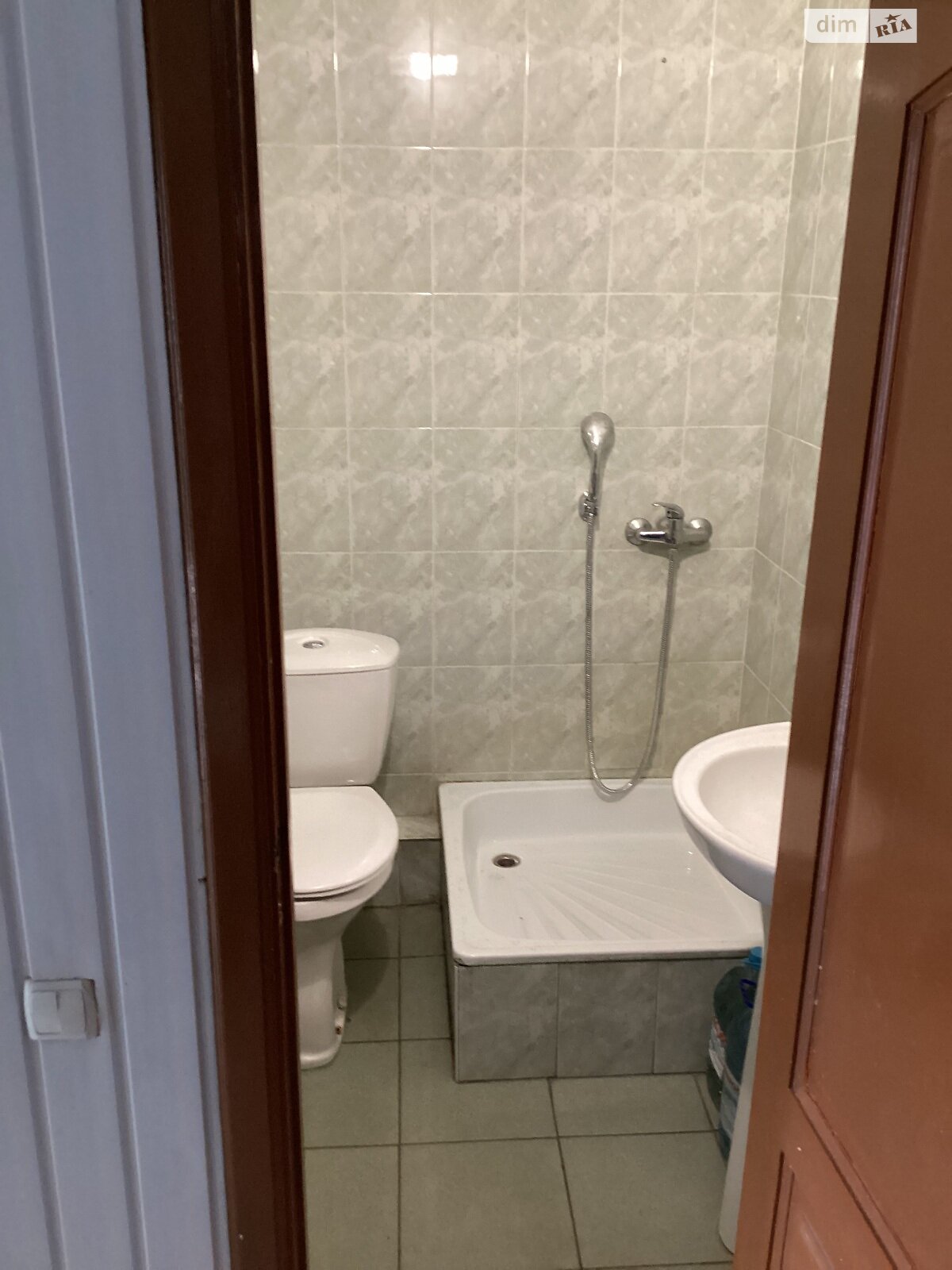 Оренда офісного приміщення в Києві, Оболонський проспект 9А, приміщень - 6, поверх - 1 фото 1 Оренда офісного приміщення в Києві, Оболонський проспект 9А, приміщень - 6, поверх - 1 фото 1