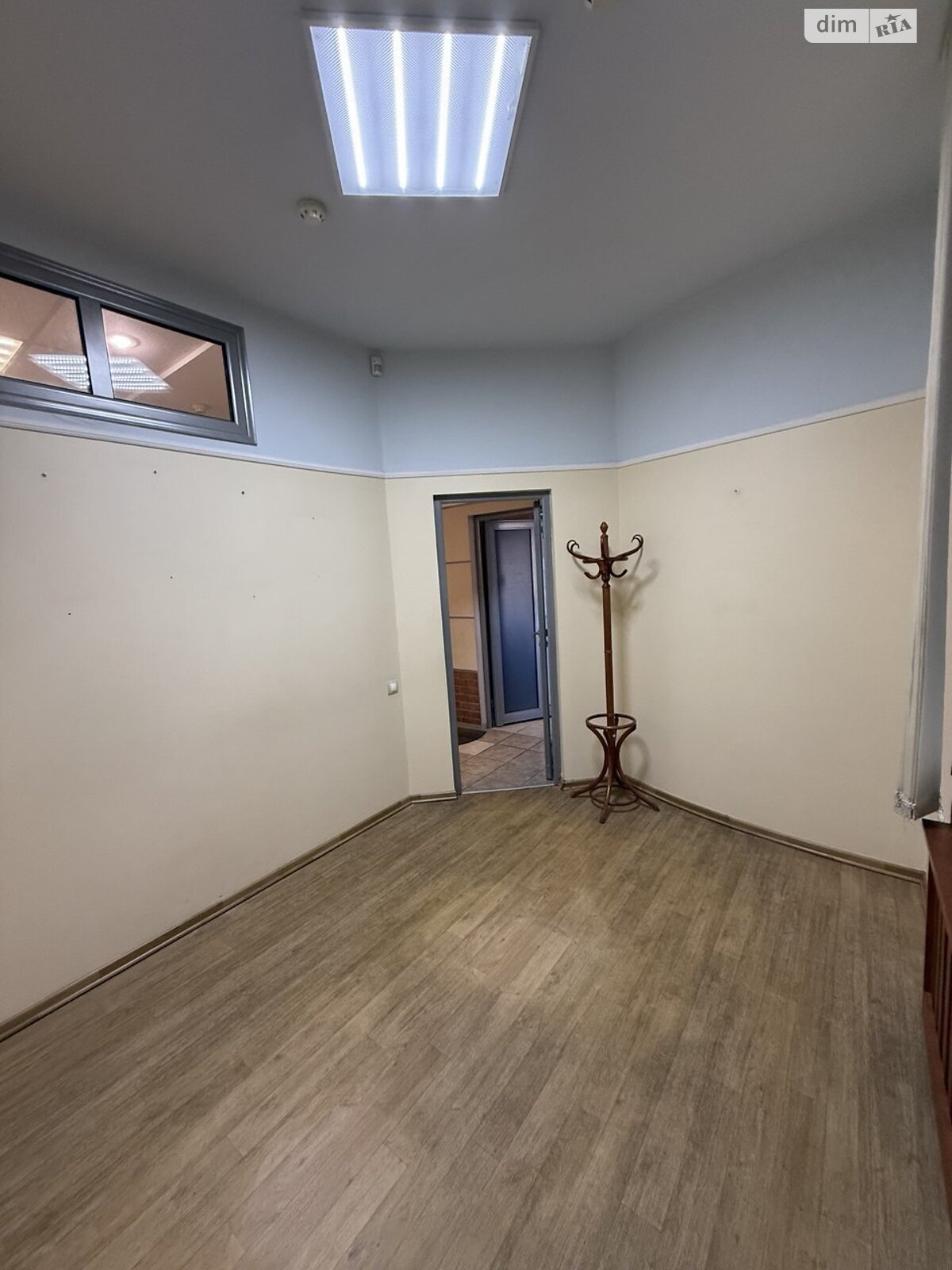 Оренда офісного приміщення в Києві, Володимира Івасюка проспект 6Б, приміщень - 2 фото 1 Оренда офісного приміщення в Києві, Володимира Івасюка проспект 6Б, приміщень - 2 фото 1