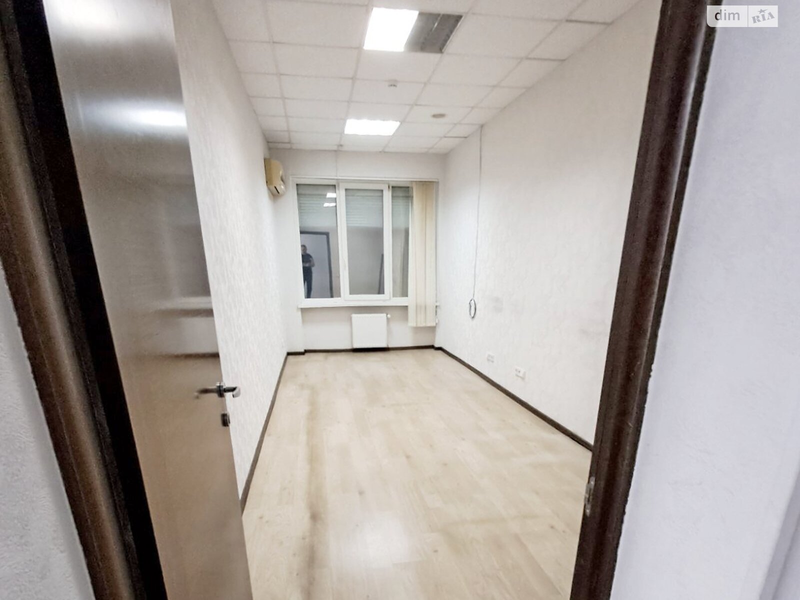 Аренда офисного помещения в Киеве, Рылеева улица, помещений - 1, этаж - 1 фото 1