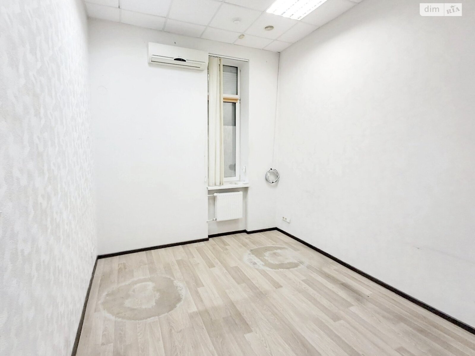 Оренда офісного приміщення в Києві, Рилєєва вулиця, приміщень - 2, поверх - 1 фото 1 Оренда офісного приміщення в Києві, Рилєєва вулиця, приміщень - 2, поверх - 1 фото 1