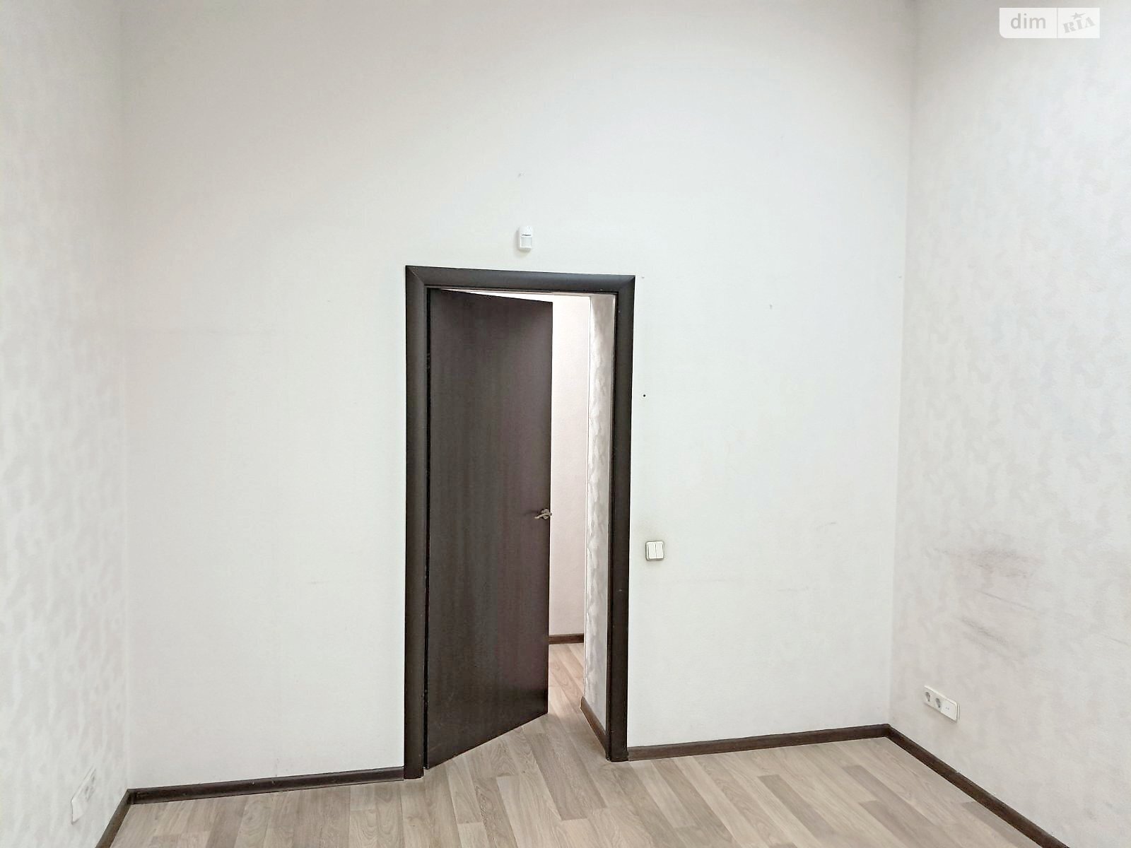 Оренда офісного приміщення в Києві, Рилєєва вулиця, приміщень - 2, поверх - 1 фото 1 Оренда офісного приміщення в Києві, Рилєєва вулиця, приміщень - 2, поверх - 1 фото 1