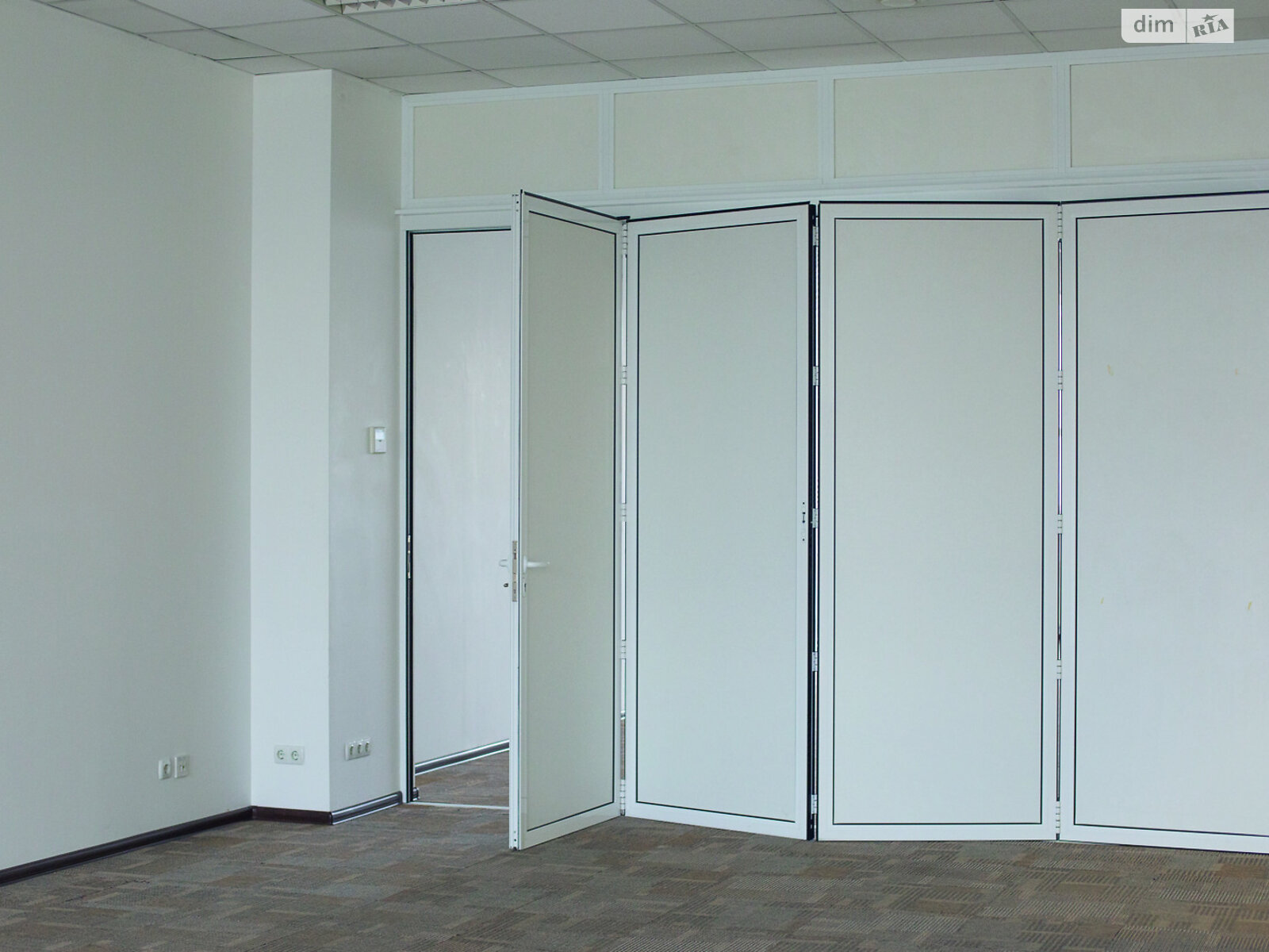 Оренда офісного приміщення в Києві, Степана Бандери проспект, приміщень - 8, поверх - 1 фото 1 Оренда офісного приміщення в Києві, Степана Бандери проспект, приміщень - 8, поверх - 1 фото 1