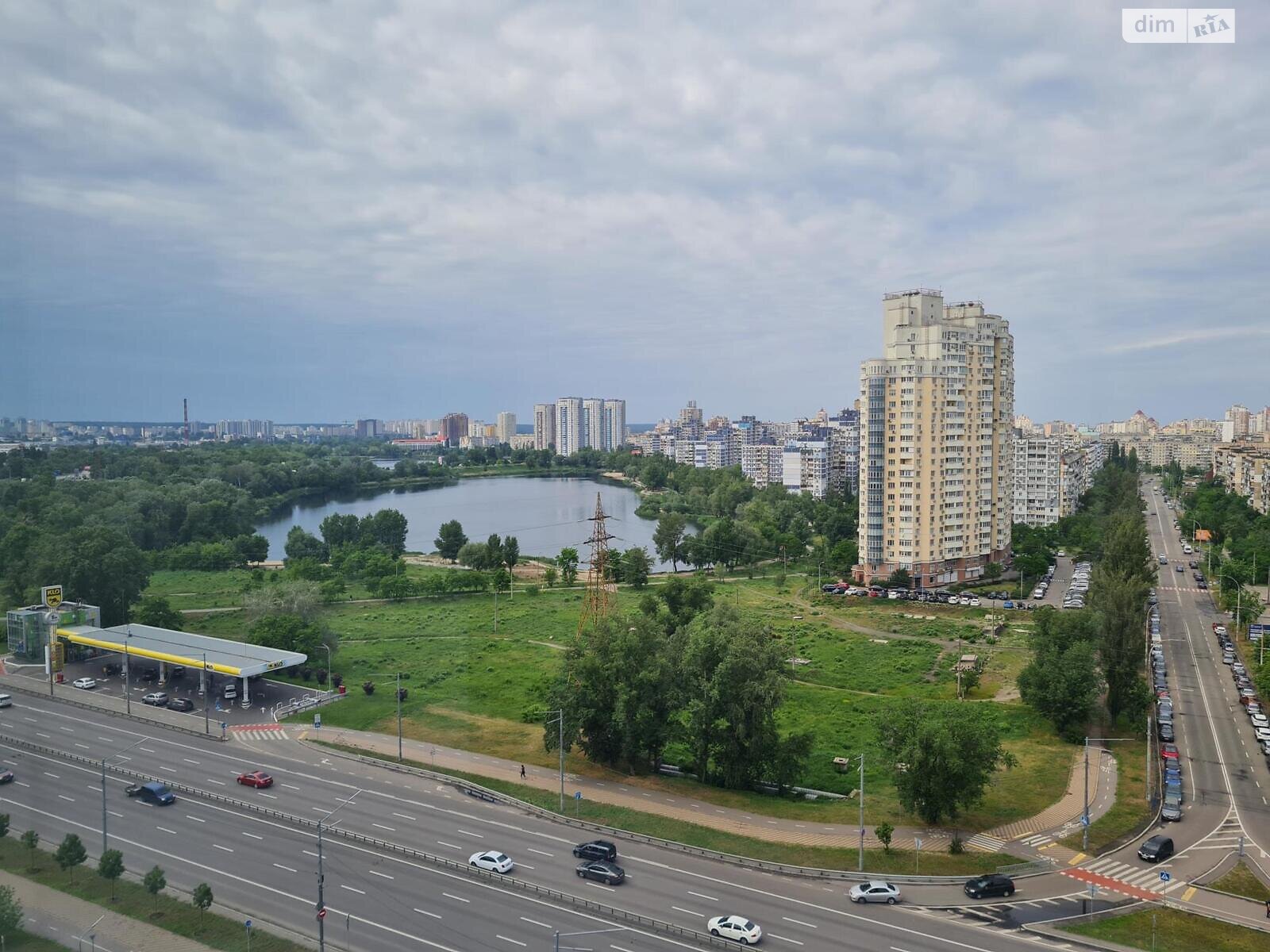 Оренда офісного приміщення в Києві, Степана Бандери проспект 20Б, приміщень - 3, поверх - 13 фото 1 Оренда офісного приміщення в Києві, Степана Бандери проспект 20Б, приміщень - 3, поверх - 13 фото 1