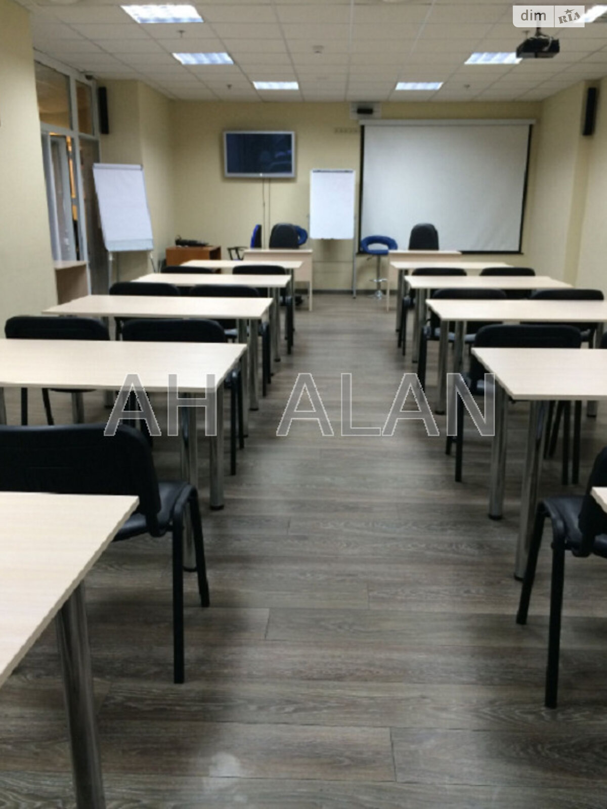 Аренда офисного помещения в Киеве, Днепровская набережная 26Ж, помещений - 2, этаж - 4 фото 1 Аренда офисного помещения в Киеве, Днепровская набережная 26Ж, помещений - 2, этаж - 4 фото 1