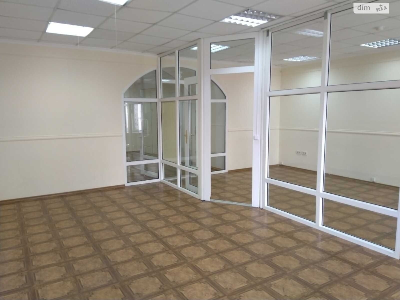 Оренда офісного приміщення в Києві, Лариси Руденко вулиця 6А, приміщень - 1, поверх - 5 фото 1