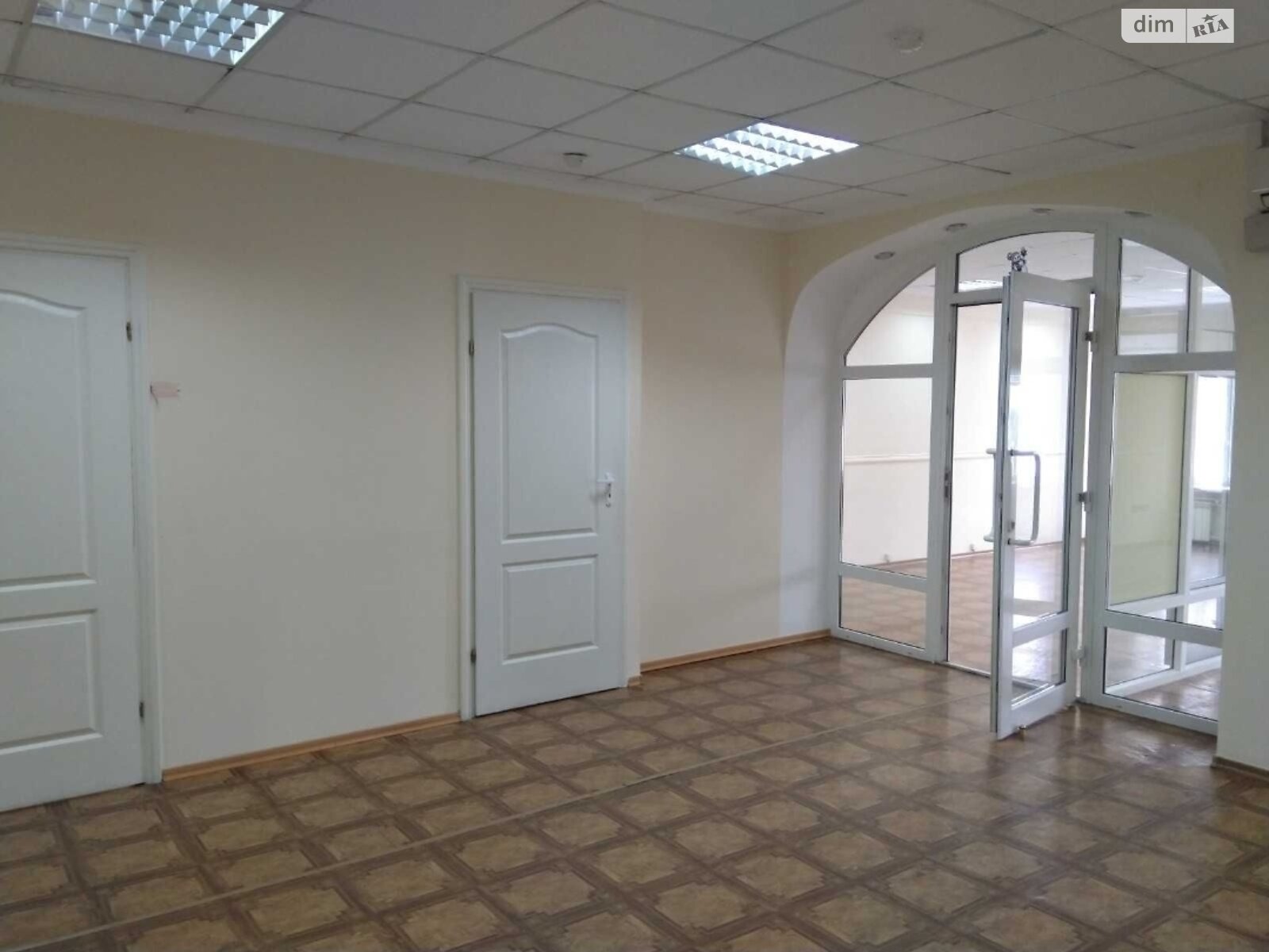Аренда офисного помещения в Киеве, Лариси Руденко улица 6А, помещений - 1, этаж - 6 фото 1