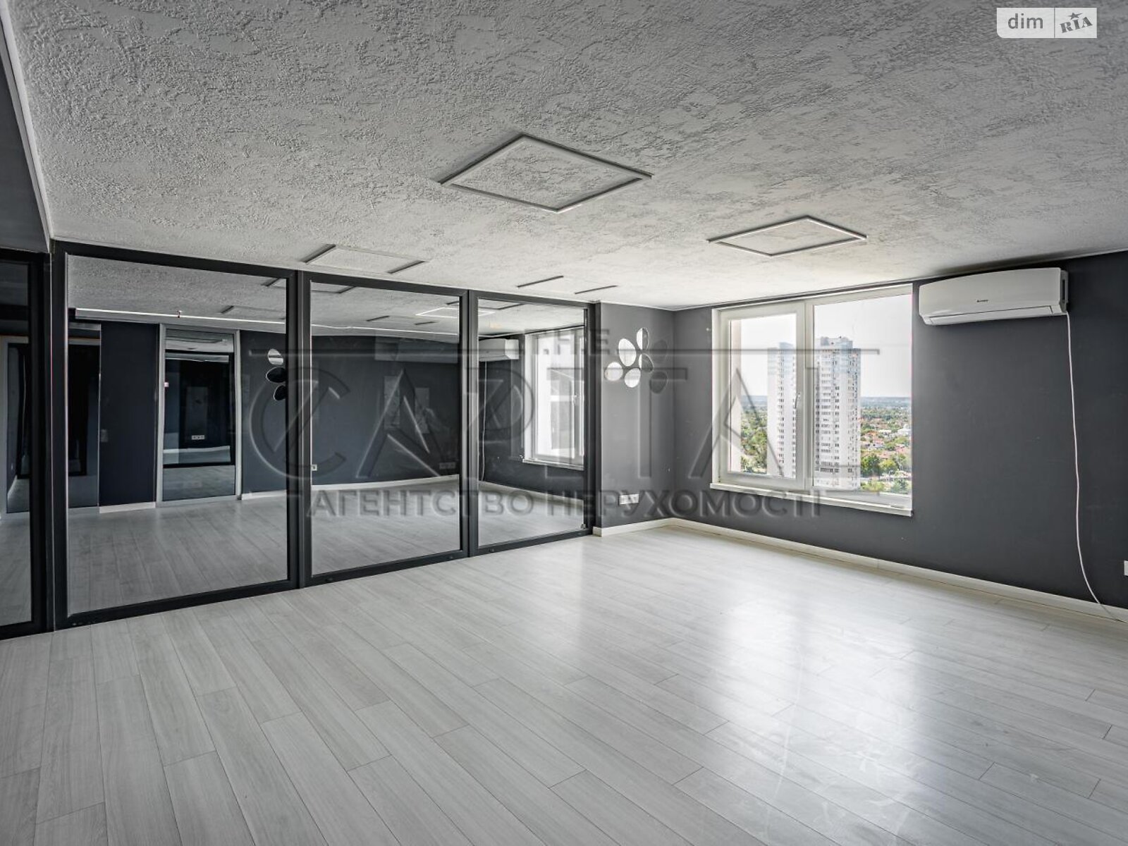 Аренда офисного помещения в Киеве, Николая Бажана проспект 16, помещений - 6, этаж - 17 фото 1 Аренда офисного помещения в Киеве, Николая Бажана проспект 16, помещений - 6, этаж - 17 фото 1