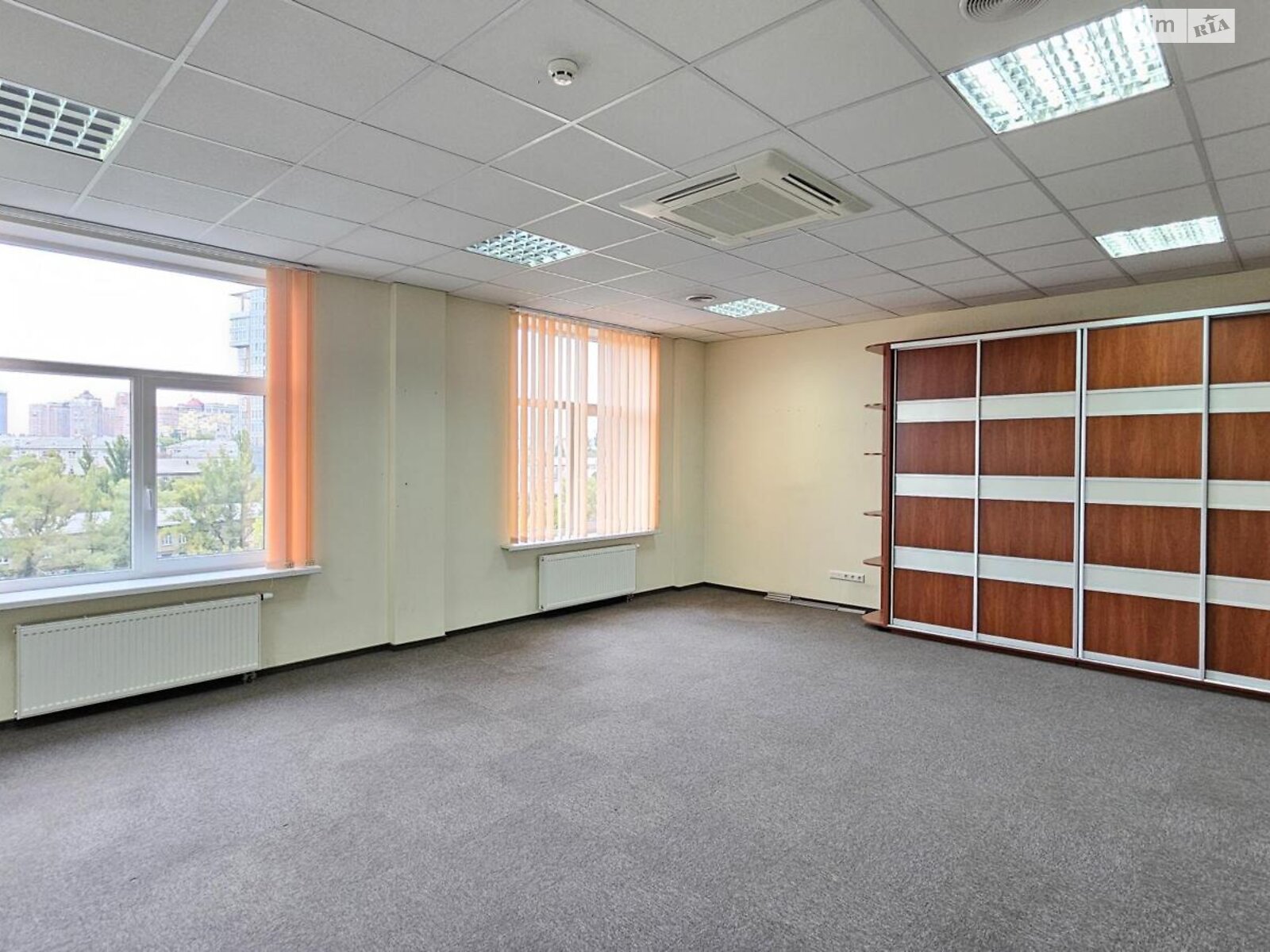 Аренда офисного помещения в Киеве, Дружбы Народов бульвар 19, помещений - 18, этаж - 8 фото 1