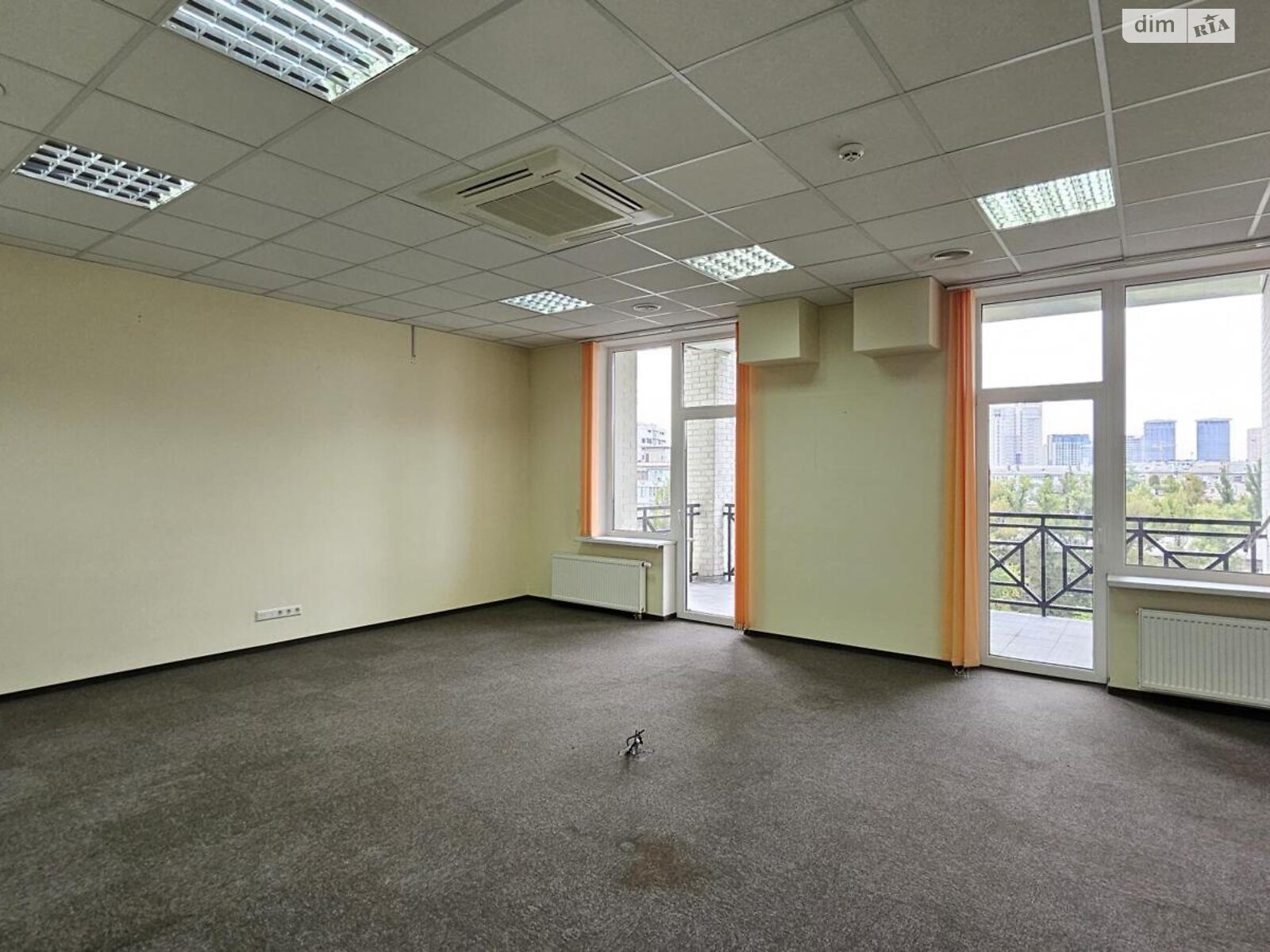 Аренда офисного помещения в Киеве, Дружбы Народов бульвар 19, помещений - 18, этаж - 8 фото 1