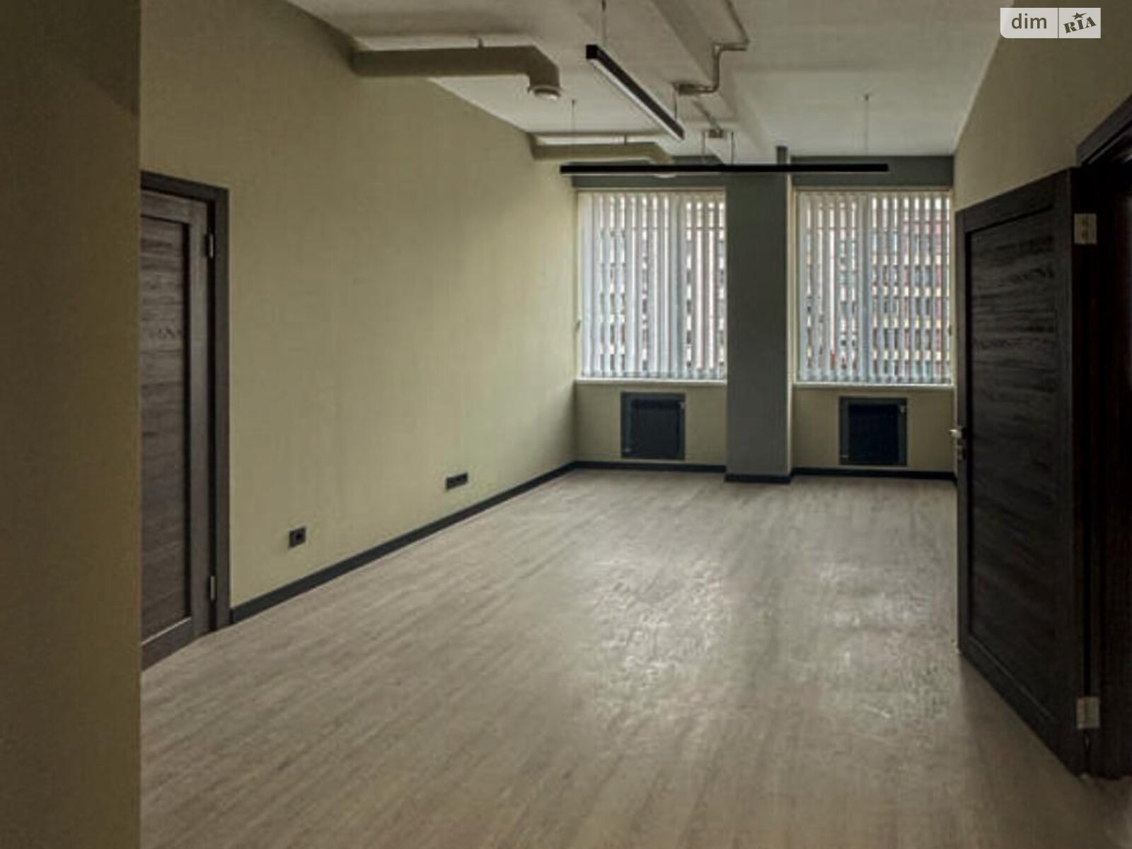 Аренда офисного помещения в Киеве, Генерала Алмазова улица 13, помещений - 3, этаж - 6 фото 1