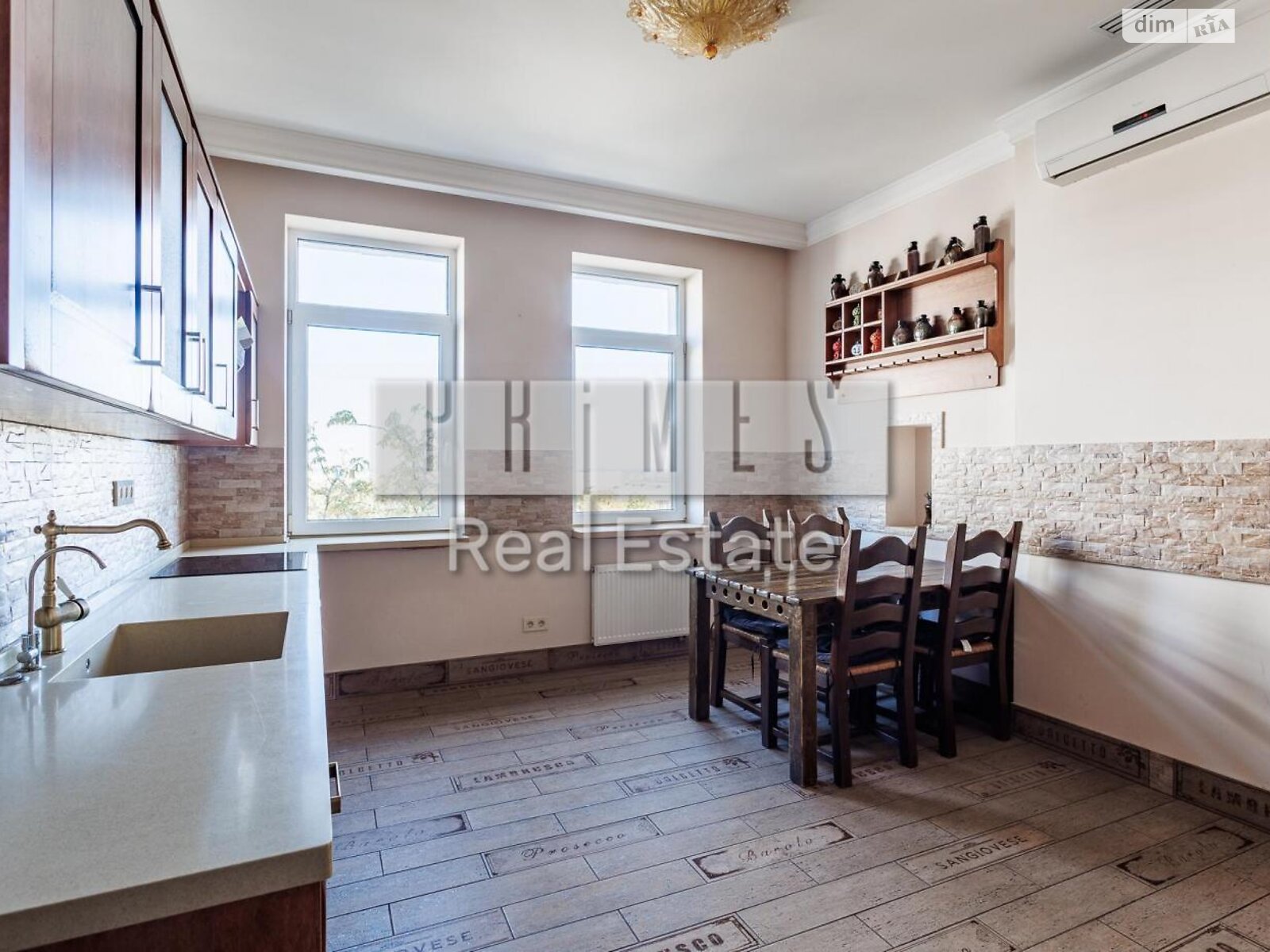 Аренда офисного помещения в Киеве, Ивана Мазепы (Январского Восстания) улица 16, помещений - 5, этаж - 5 фото 1