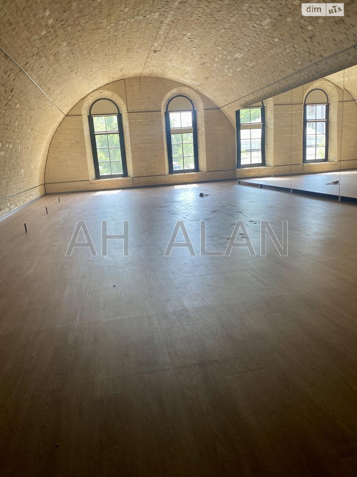 Аренда офисного помещения в Киеве, Ивана Мазепы (Январского Восстания) улица 1, помещений -, этаж - 2 фото 1