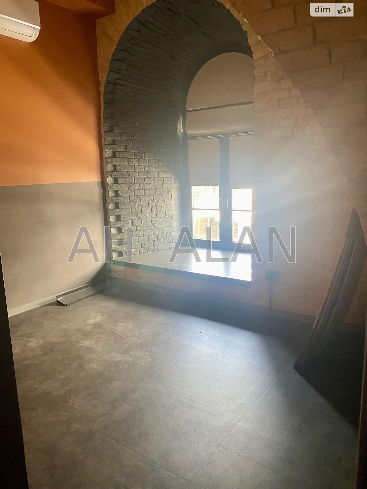 Аренда офисного помещения в Киеве, Ивана Мазепы (Январского Восстания) улица 1, помещений -, этаж - 2 фото 1