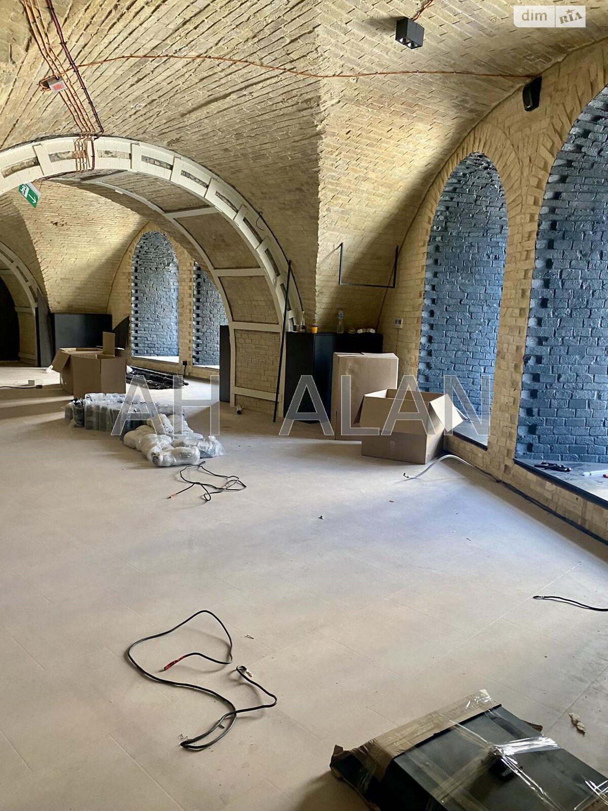 Аренда офисного помещения в Киеве, Ивана Мазепы (Январского Восстания) улица 1, помещений -, этаж - 2 фото 1