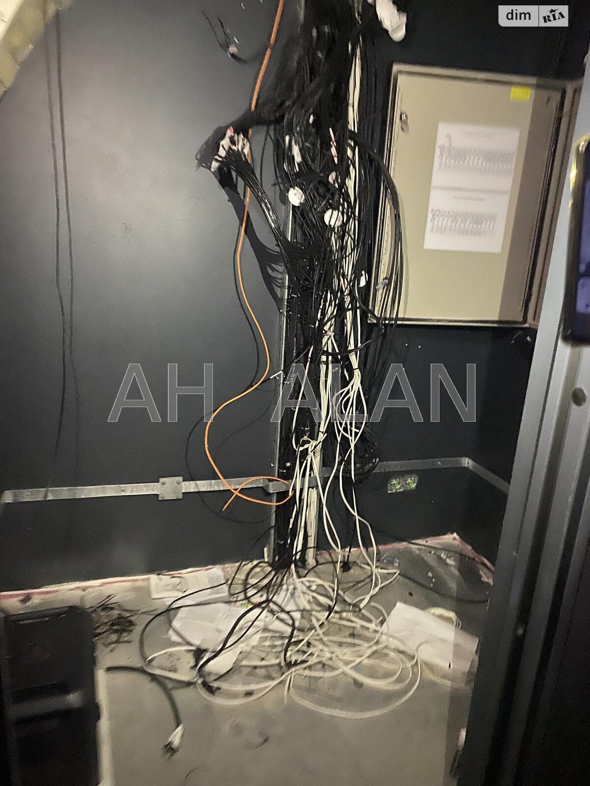 Аренда офисного помещения в Киеве, Ивана Мазепы (Январского Восстания) улица 1, помещений -, этаж - 2 фото 1