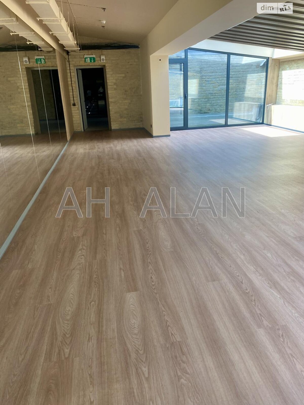 Аренда офисного помещения в Киеве, Ивана Мазепы (Январского Восстания) улица 1, помещений -, этаж - 2 фото 1